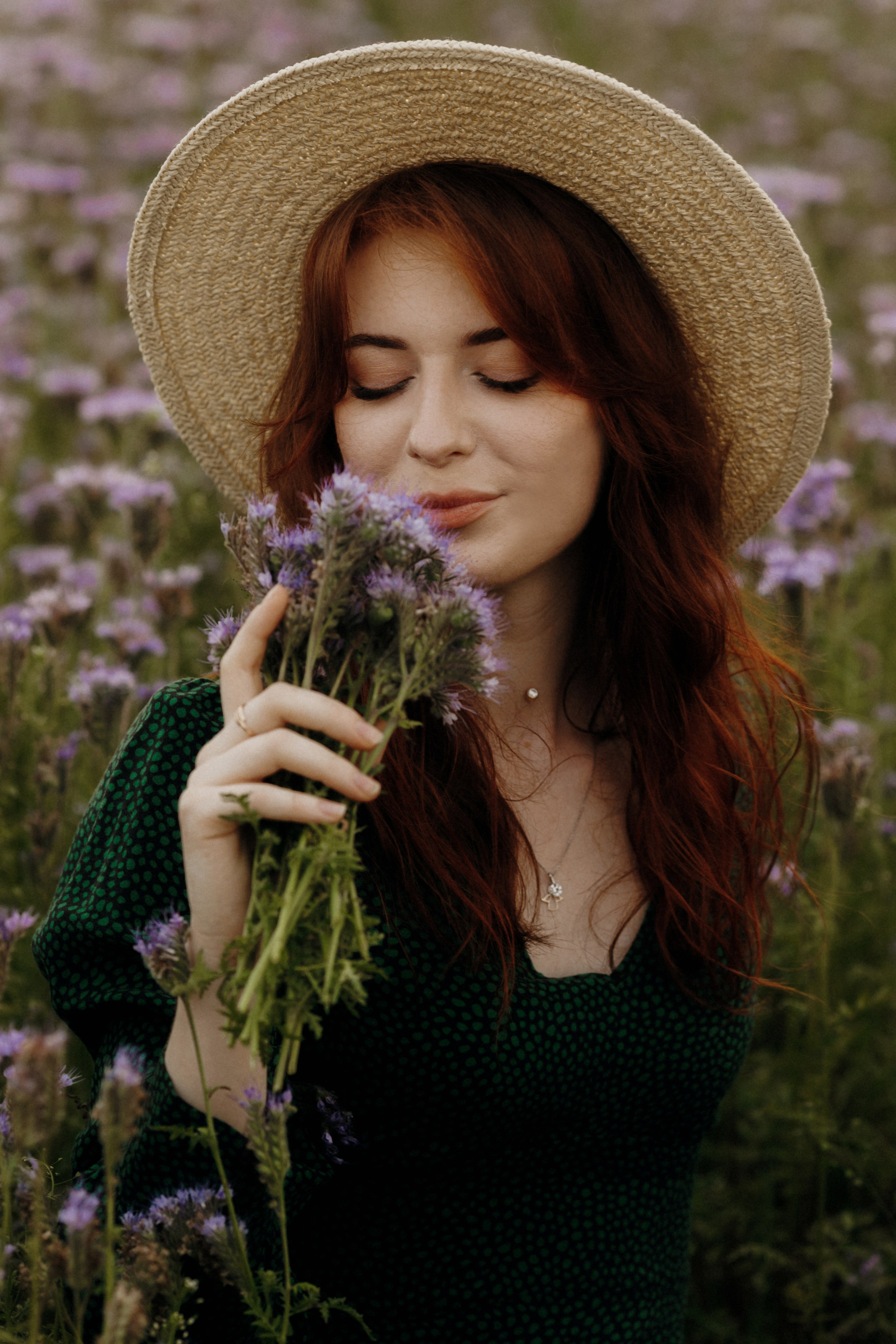 Фотосессия в цветочном поле. Свадебный и семейный фотограф Витебск, Минск, Андрей Павлов