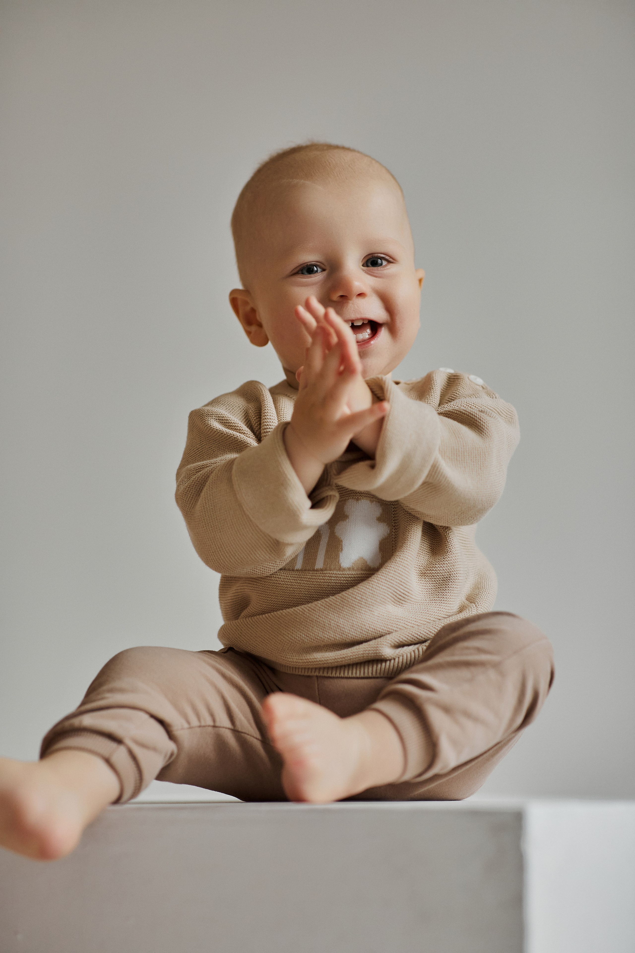 Семейная фотосессия Москва. Свадебный и семейный фотограф в Сочи-Красной поляне Ларионова Анна