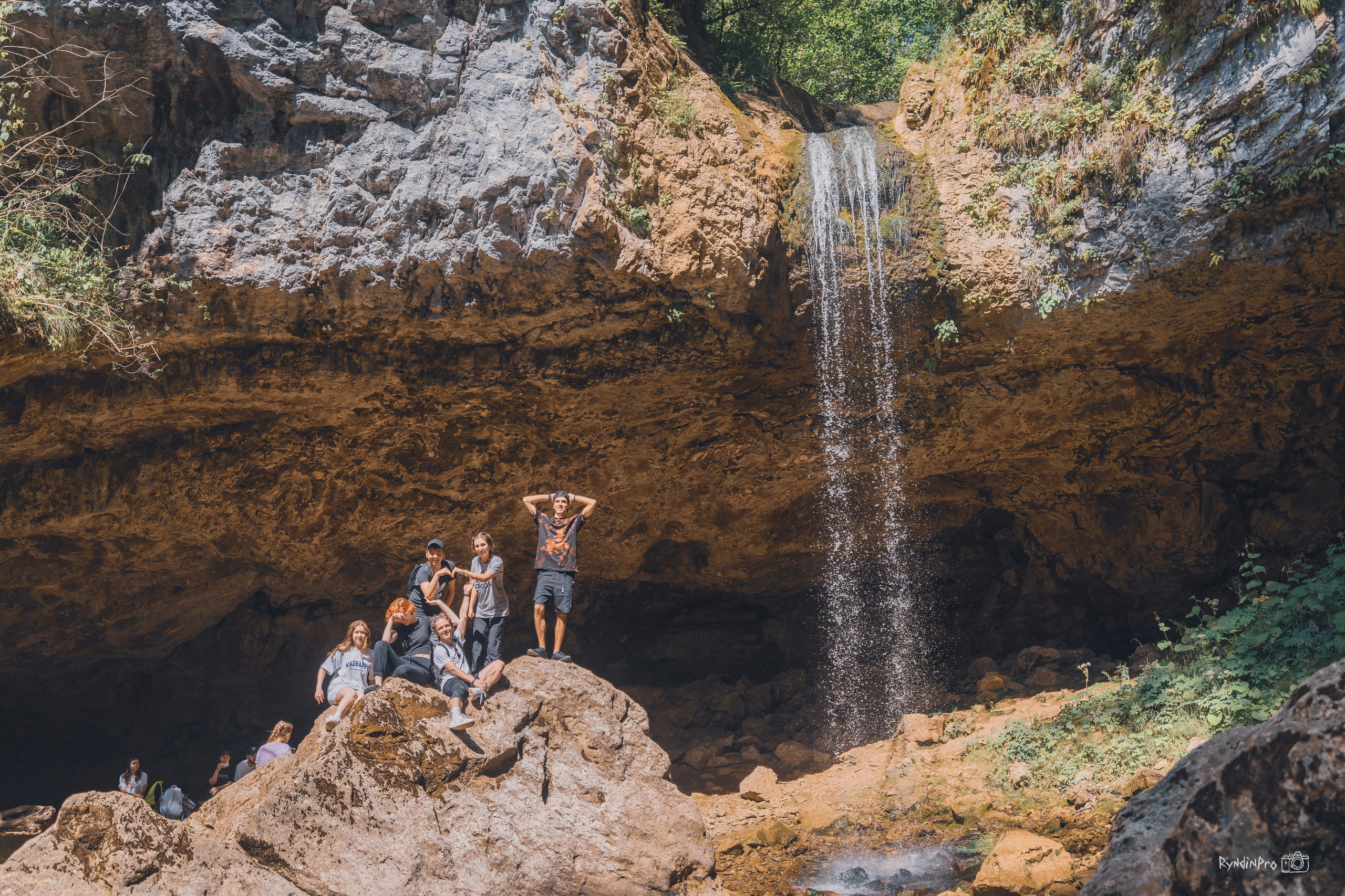 Поход на Орлиную полку + Университетский водопад с командой Мадьяр 15.08.24. Репортажный фотограф в Краснодаре Рындин Дмитрий