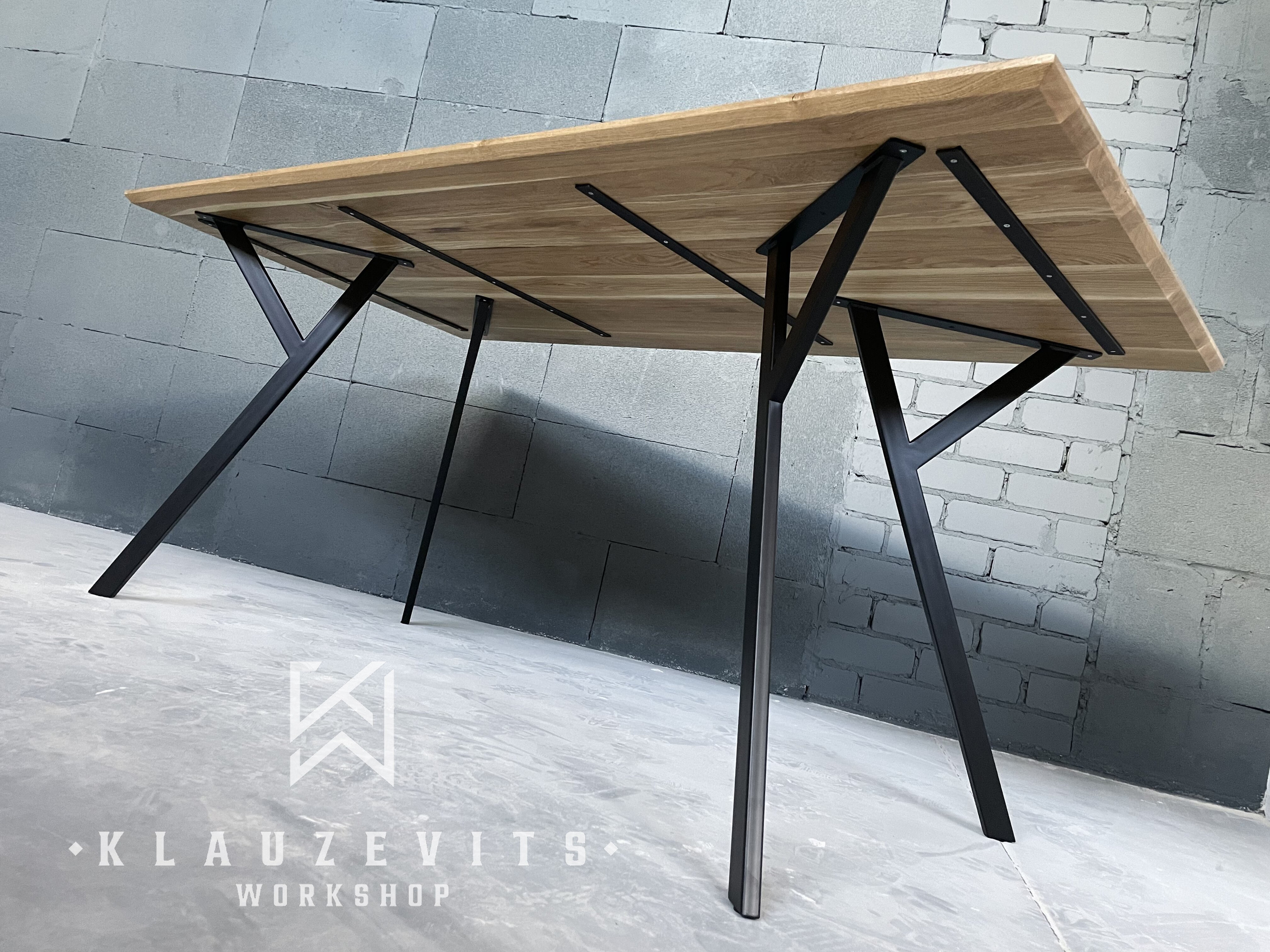 Обеденные столы. Klauzevits Workshop