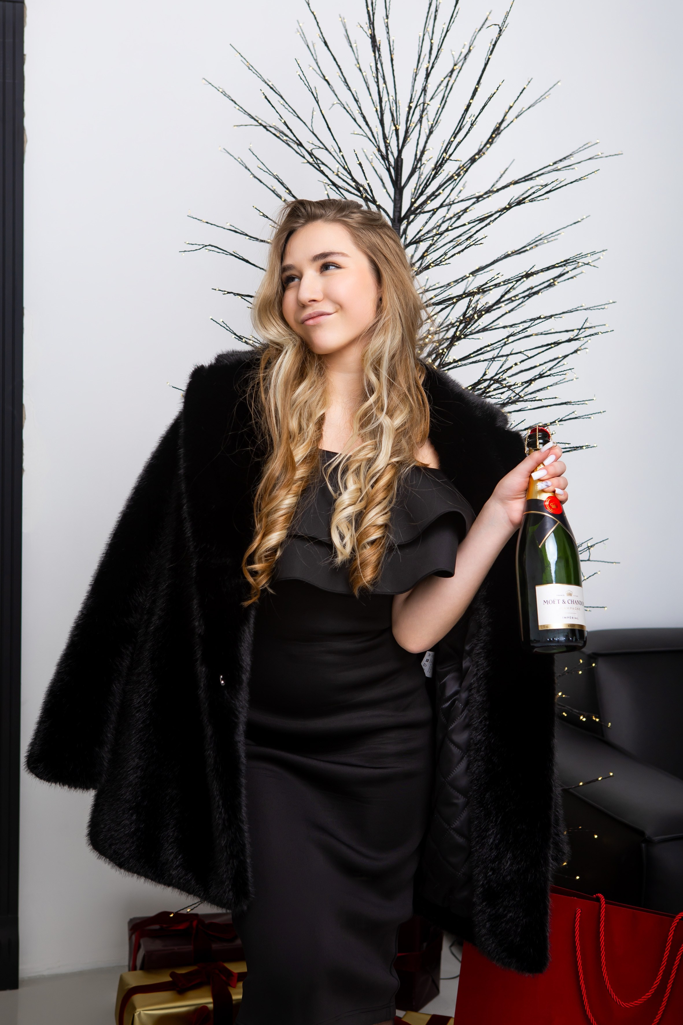 Студия Гимназия 12 11 А 2024 г. Свадебный и портретный Фотограф в Липецке Дмитрий Котюков