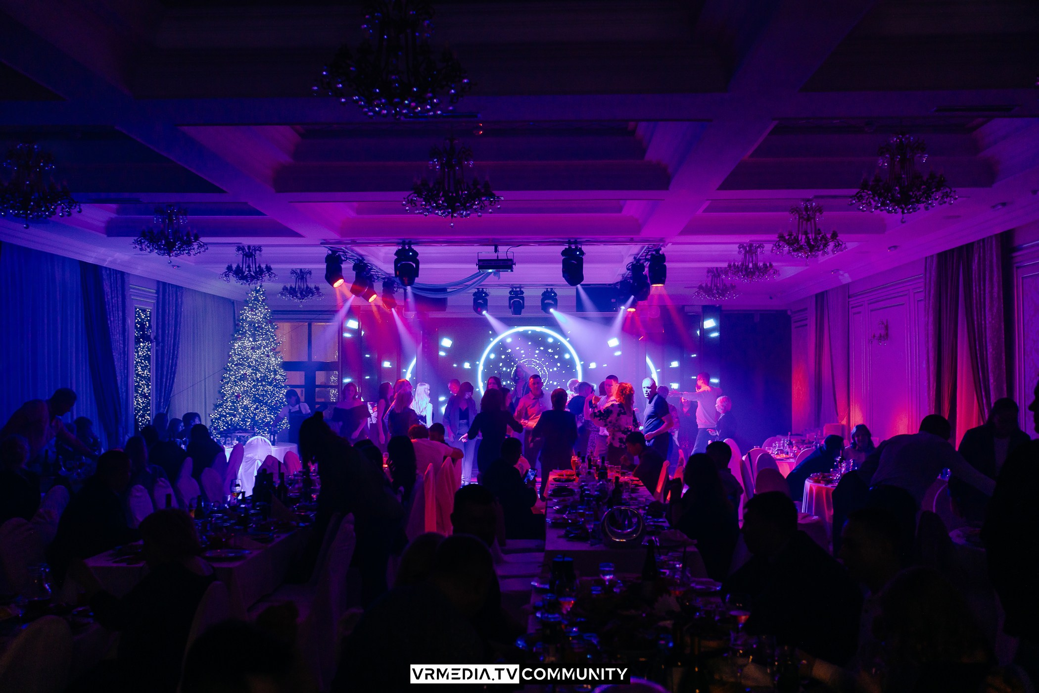 Мюзикл «12 Месяцев» в ресторане «Лазурный берег»