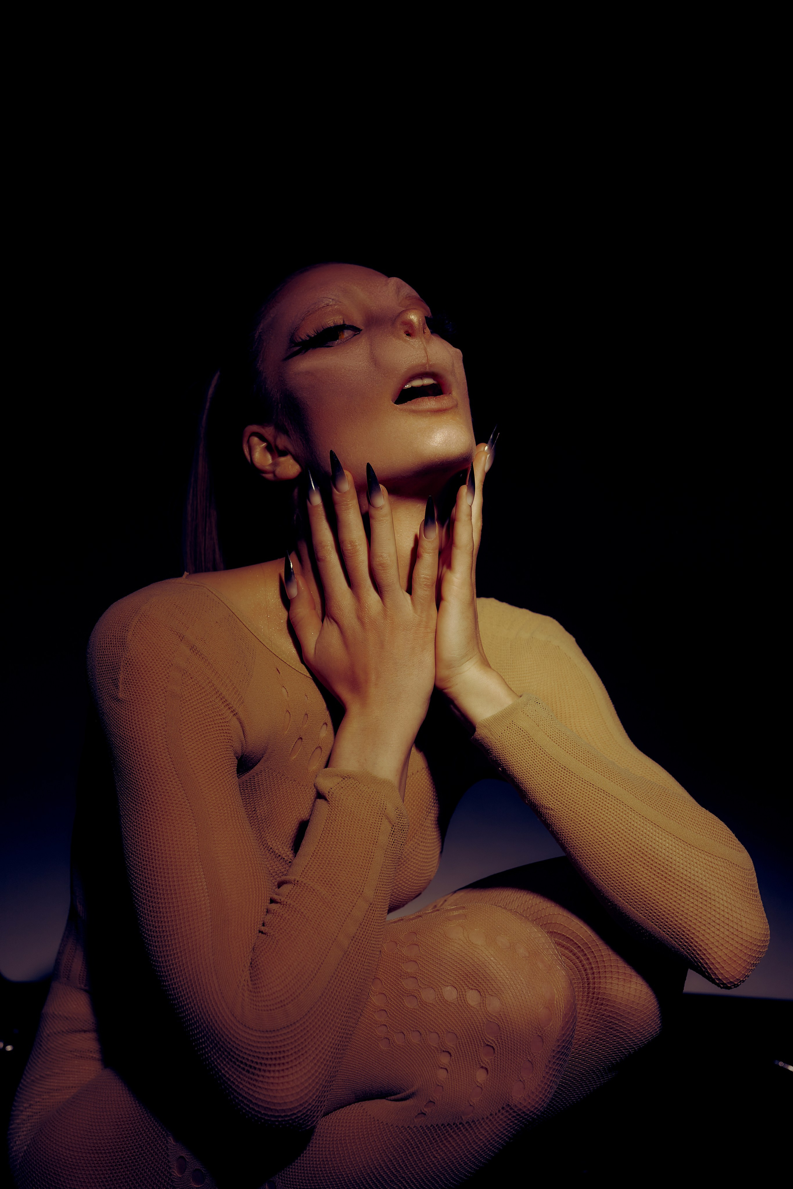 Cat Woman. Фотограф Sasha Saunder