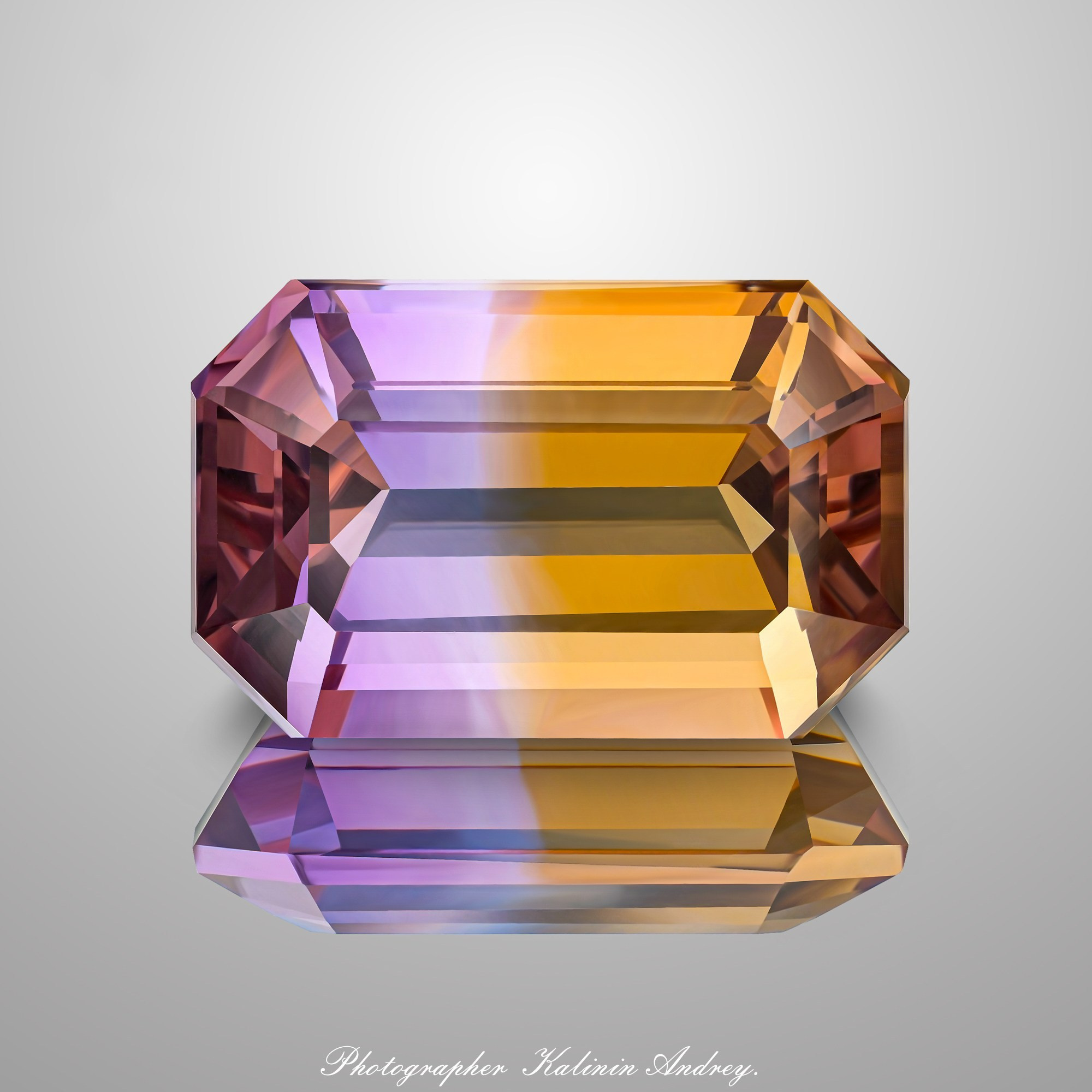 Фотографии в большом разрешении драгоценных камней на продажу купить тел +79 660 031 307. Высококачественная профессиональная рекламная фотосъёмка ювелирных украшений, драгоценных камней в Москве. Обучение, консультация