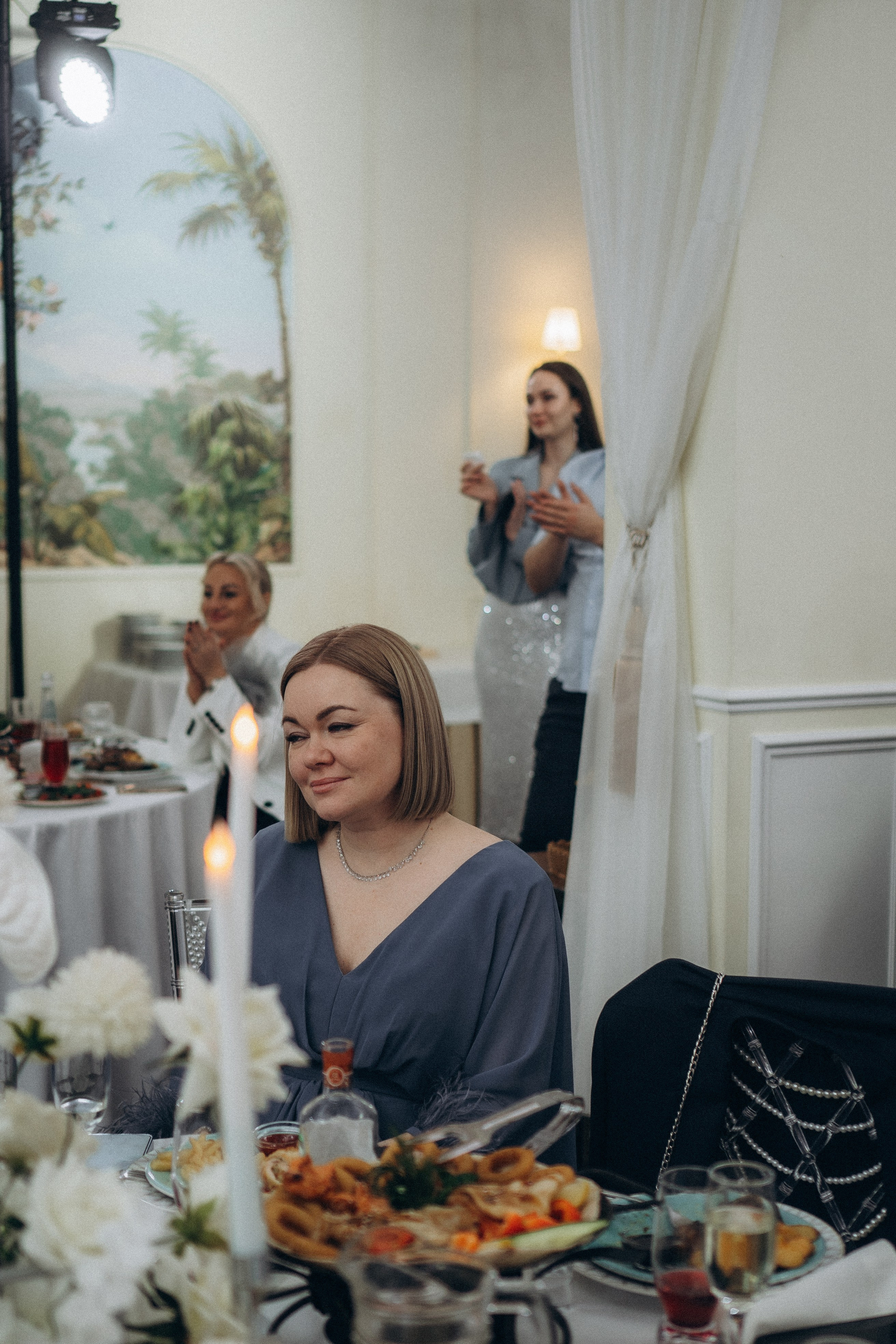 СВАДЕБНАЯ СЬЕМКА СБОРОВ В ОТЕЛЕ И ВЫЕЗД НА ЦЕРЕМОНИЮ (СНЯТО В СИБИРЕ В НИЖНЕВАРТОВСКЕ). Профессиональный фотограф, Санкт-Петербург — Виктория Богомолова