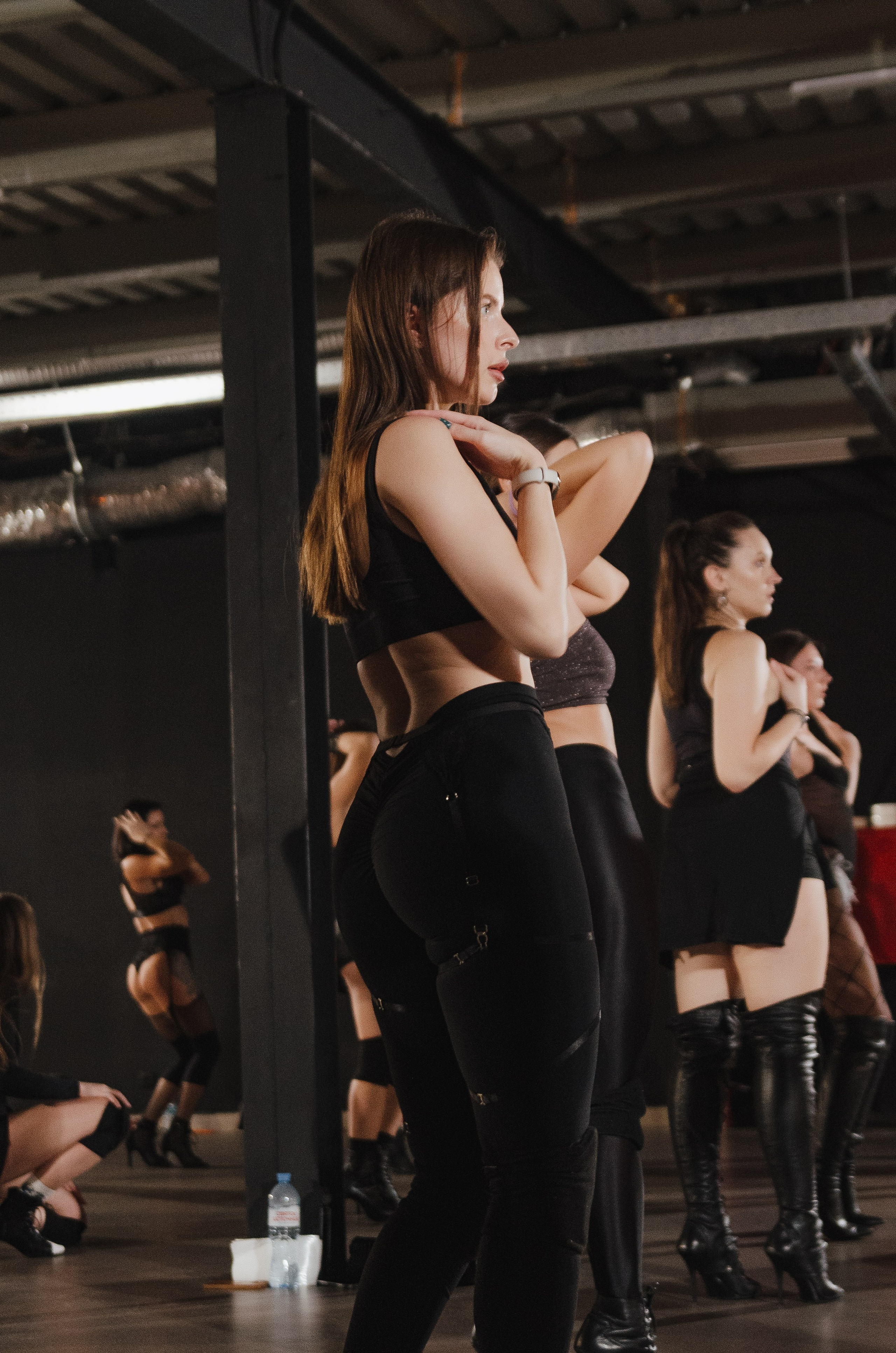 Мастер-классы по High Heels/Girly hip-hop от Оксаны ATTA. Денисова Аля — фотограф для парных съемок и индивидуальных историй в Барнауле