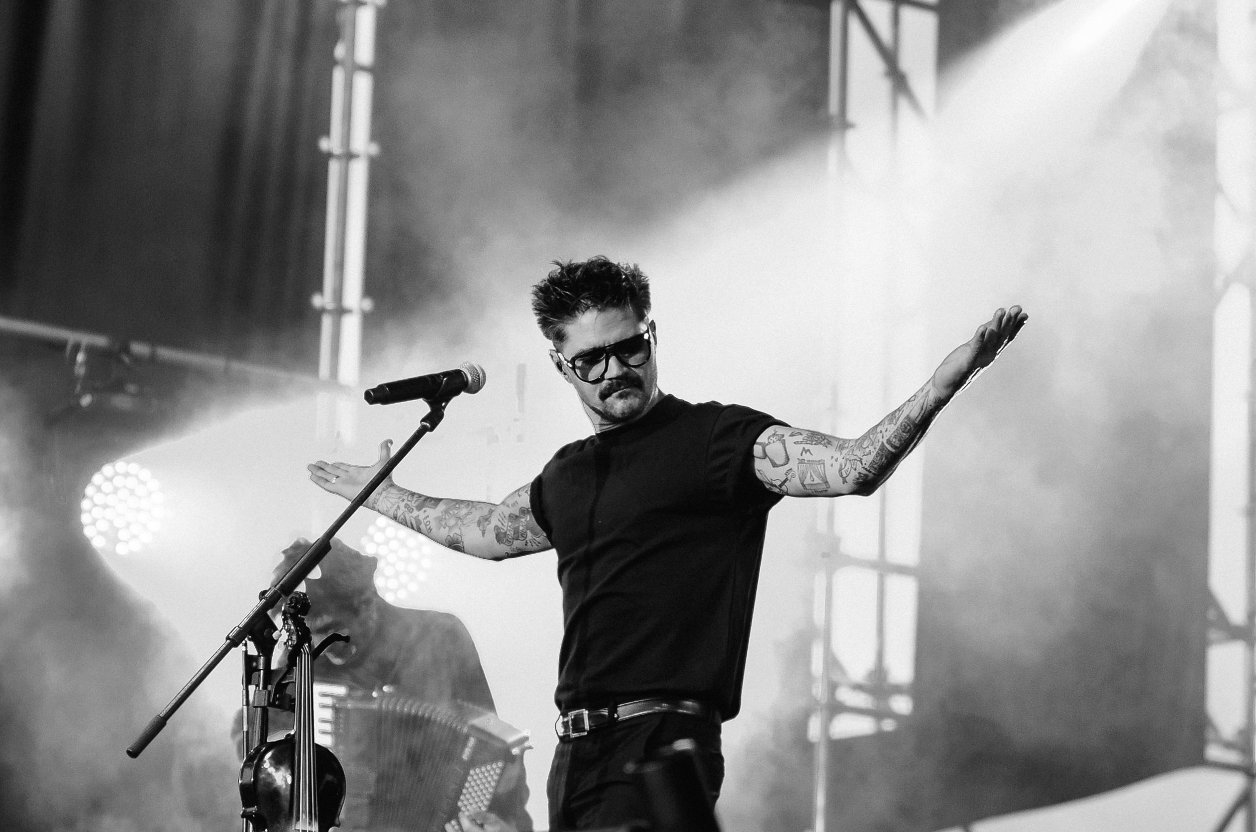 Концерт The Hatters на фестивале «Грань» в Барнауле. Денисова Аля — фотограф для парных съемок и индивидуальных историй в Барнауле