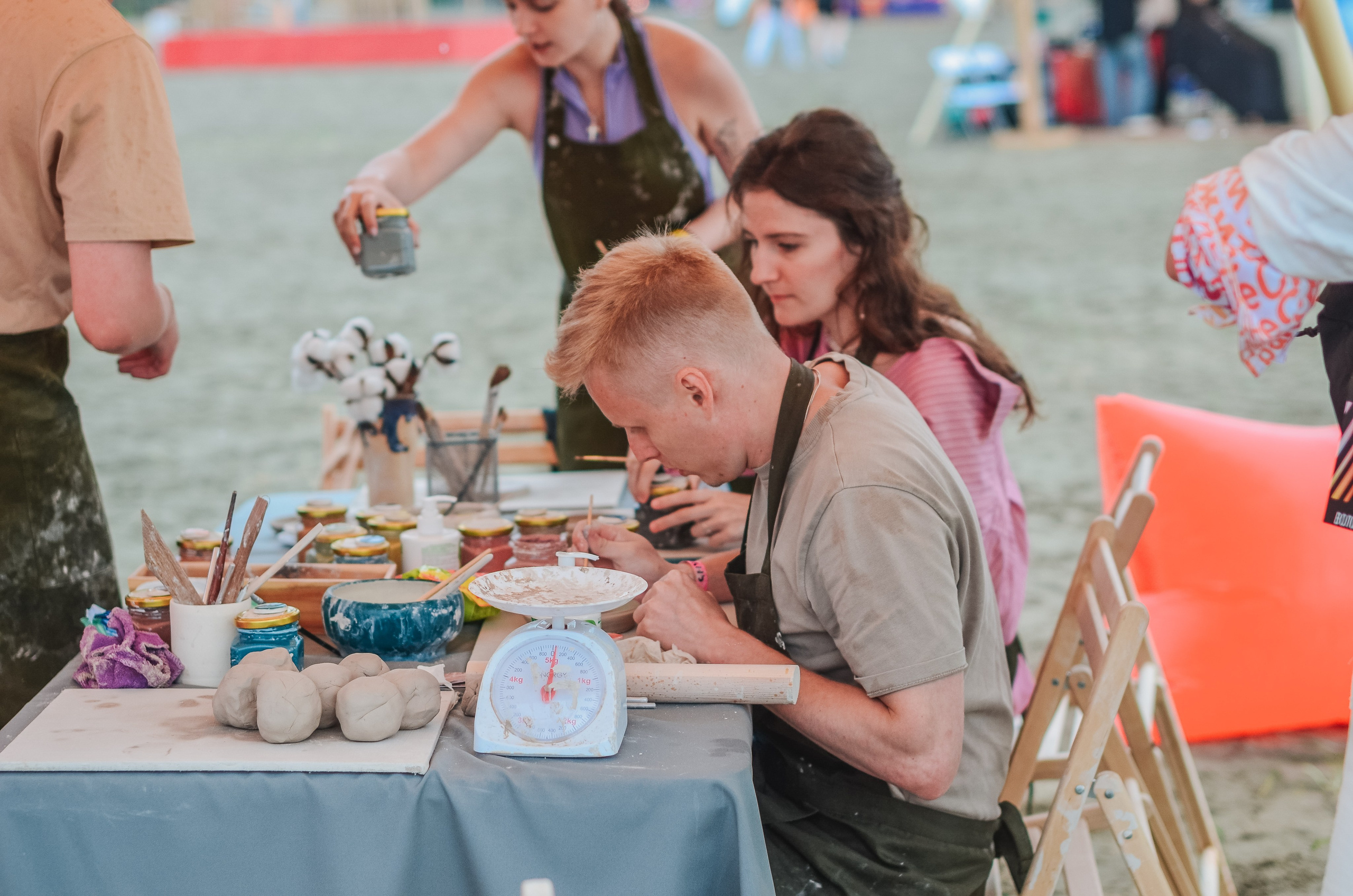 Фестиваль «Грань» 2025. Спортивная площадка. Денисова Аля — фотограф для парных съемок и индивидуальных историй в Барнауле