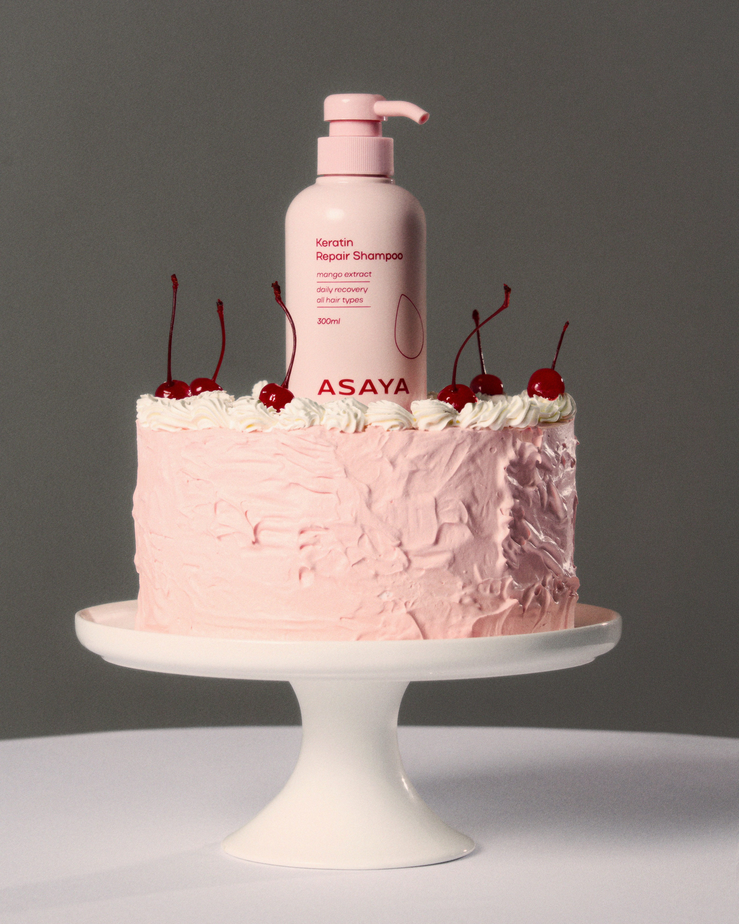 Campaign ASAYA BEAUTY. Nadezhda Diskant is a Moscow and Saint Petersburg based photographer