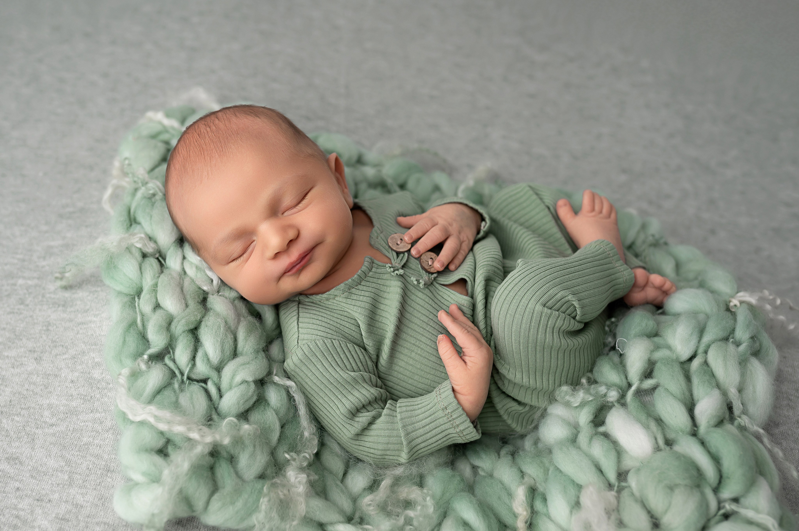 Новорождённые мальчики. Детский фотограф новорождённых в Минске Боровик Екатерина