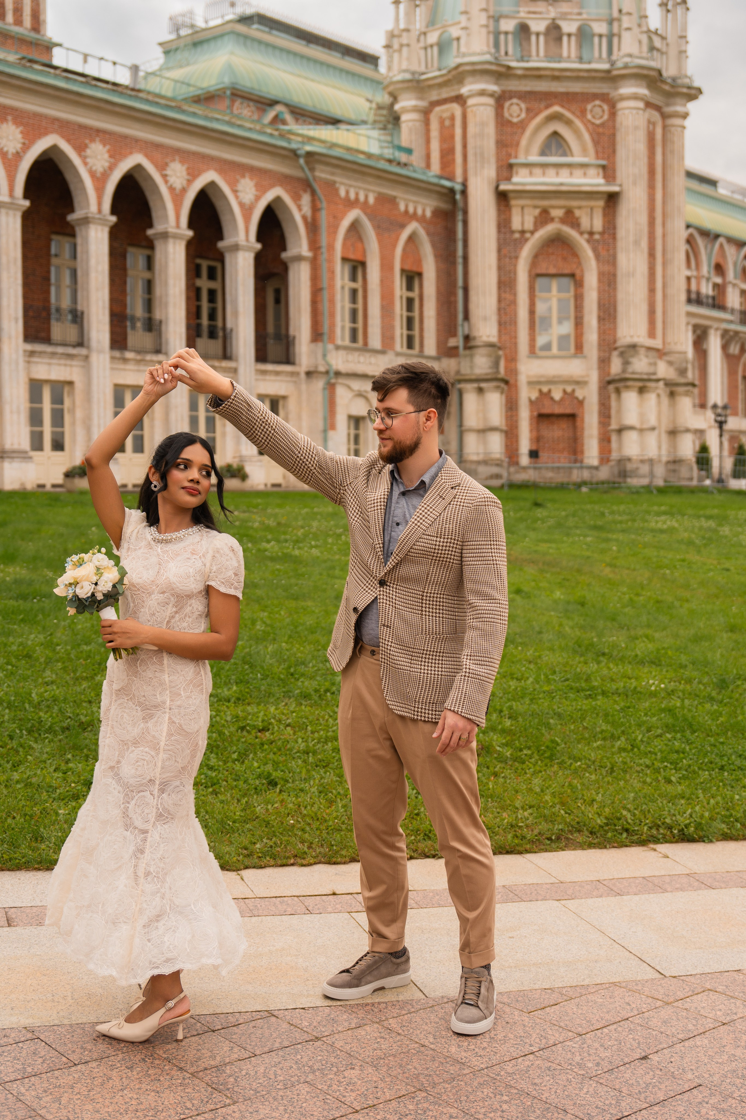 Максим и Харша, Царицыно. Свадебный фотограф в Москве Анна Полушина