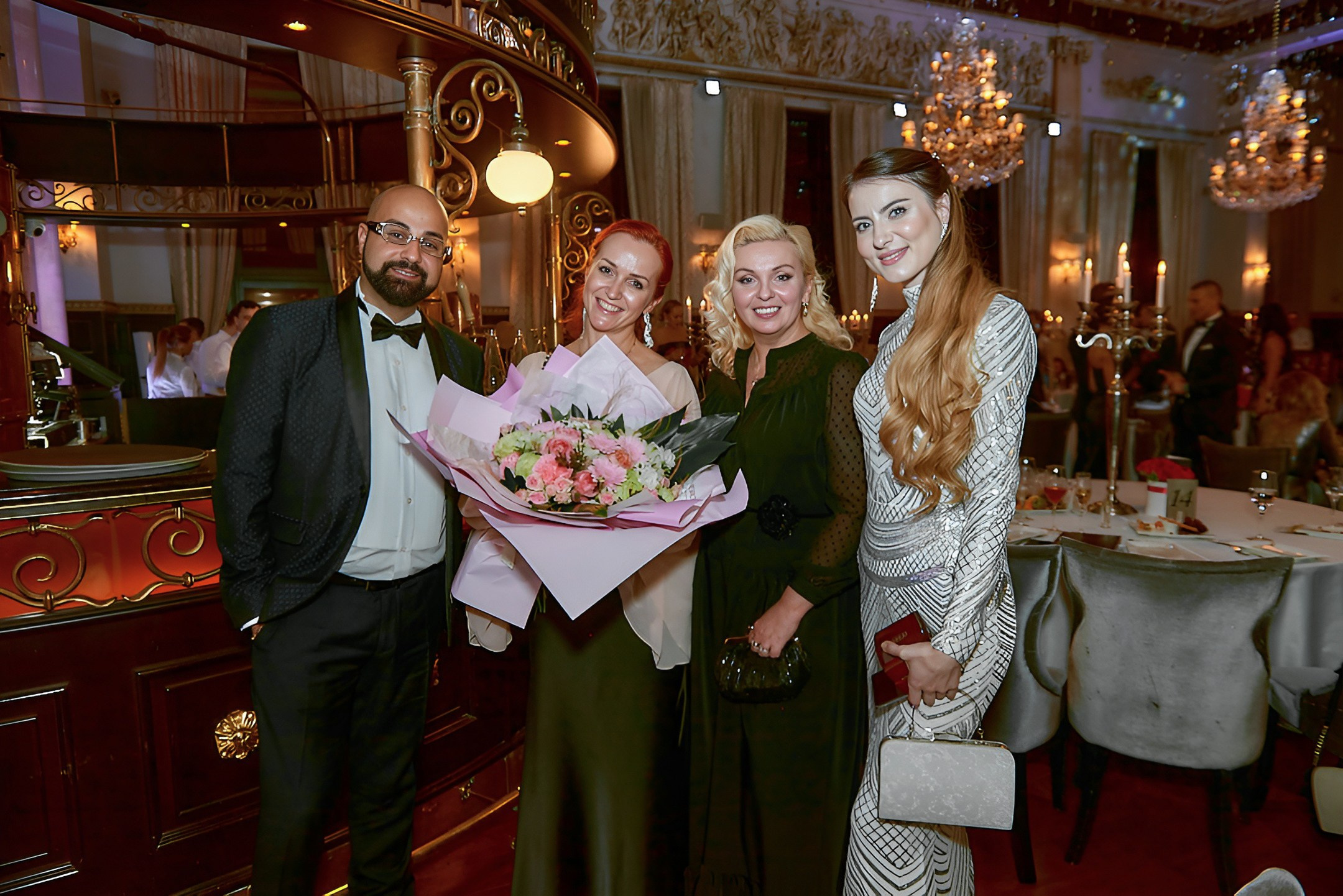 Аукцион | ресторан «Метрополь». Свадебный фотограф в Санкт-Петербурге Славин Денис