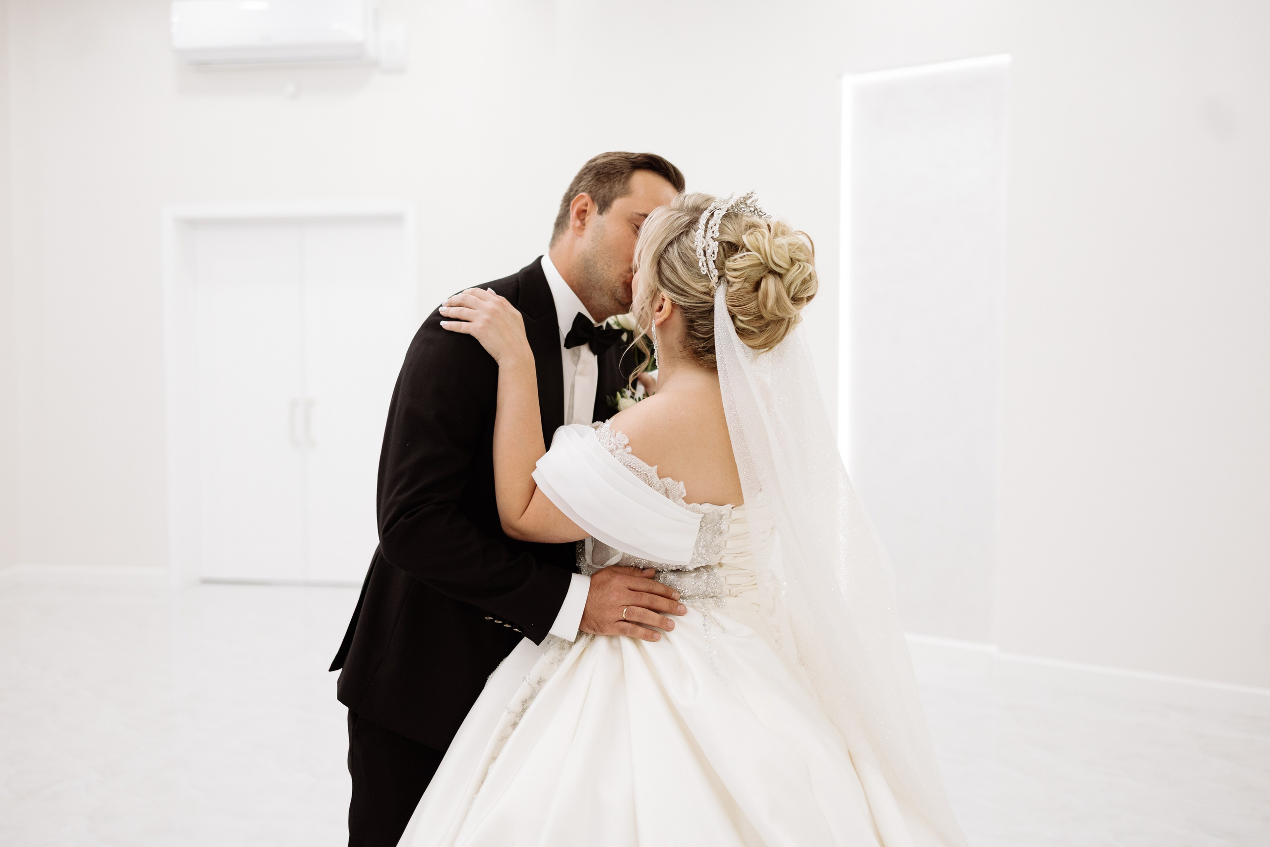 Таганский ЗАГС. Свадебный фотограф Маргарита Глумскова