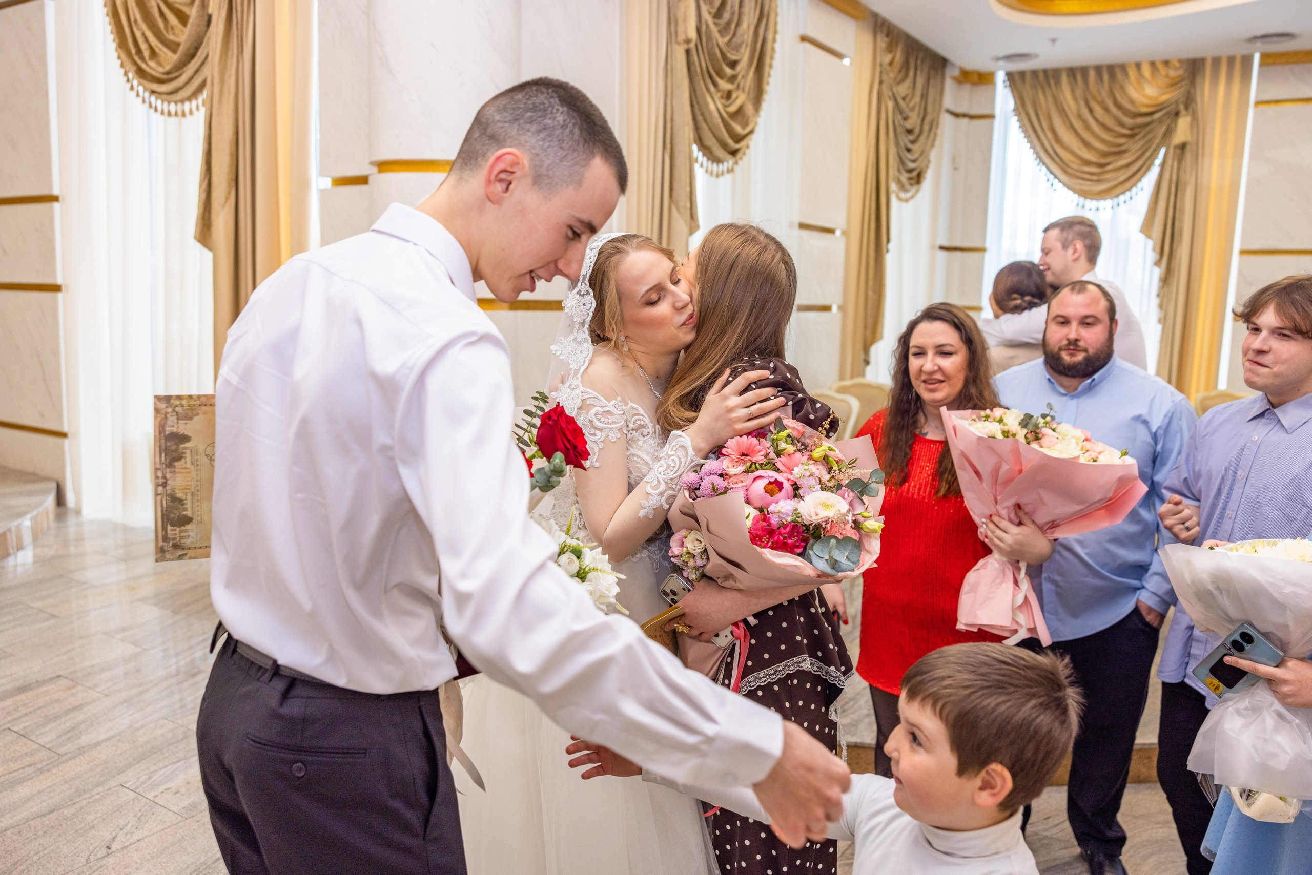 Пример одной свадьбы ЗАГС, ресторан. Фотограф в Туле Крупский АнДРей. Фотостудия «КАДР71» в Туле