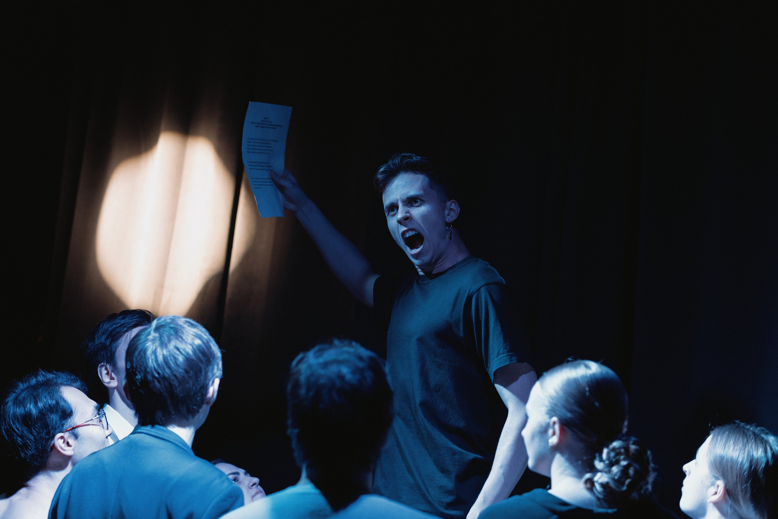 Спектакль «Зойкина Квартира». Репортажный и портретный фотограф Андрей Гаровский