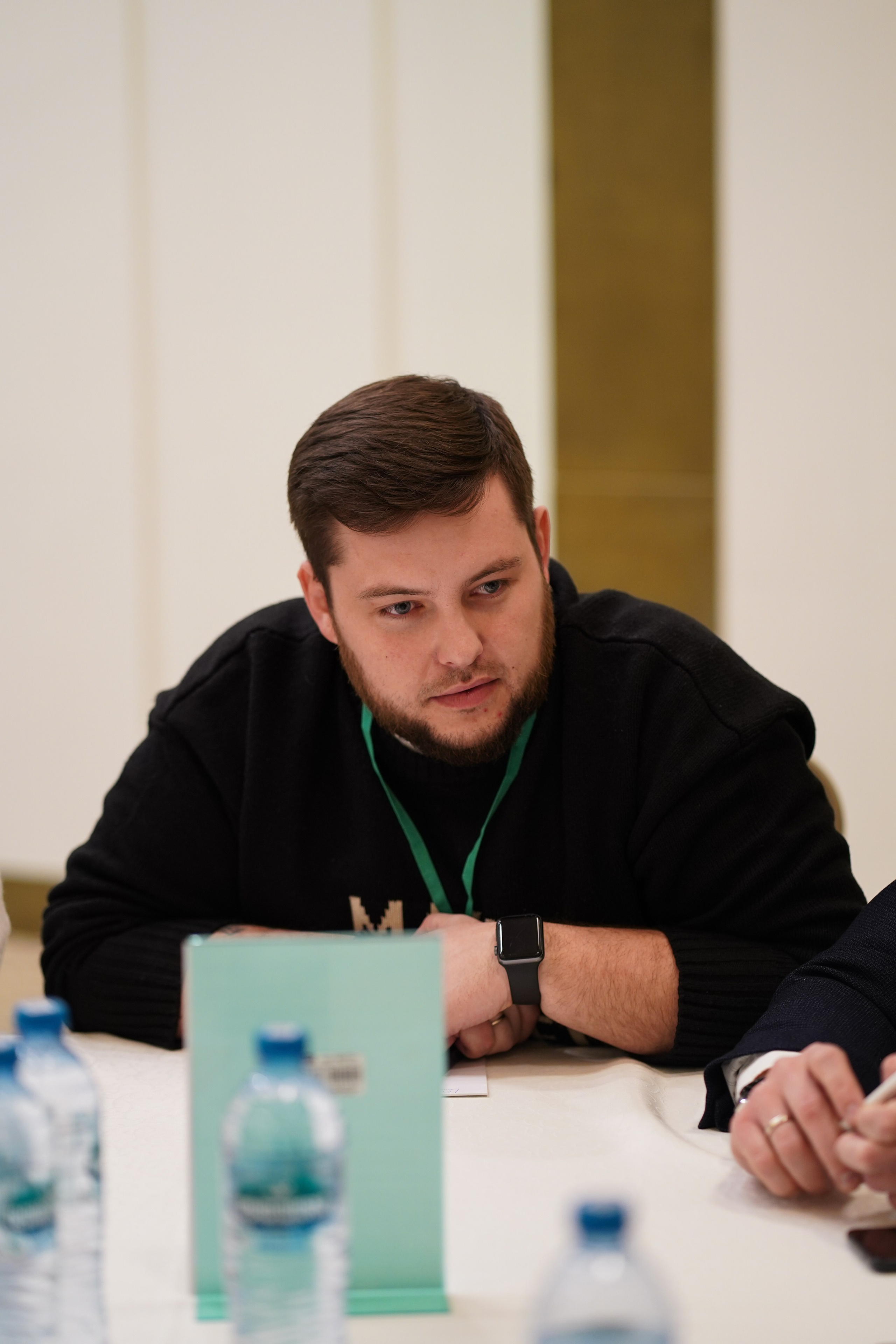 Малоэтажная страна конференция. Фотограф