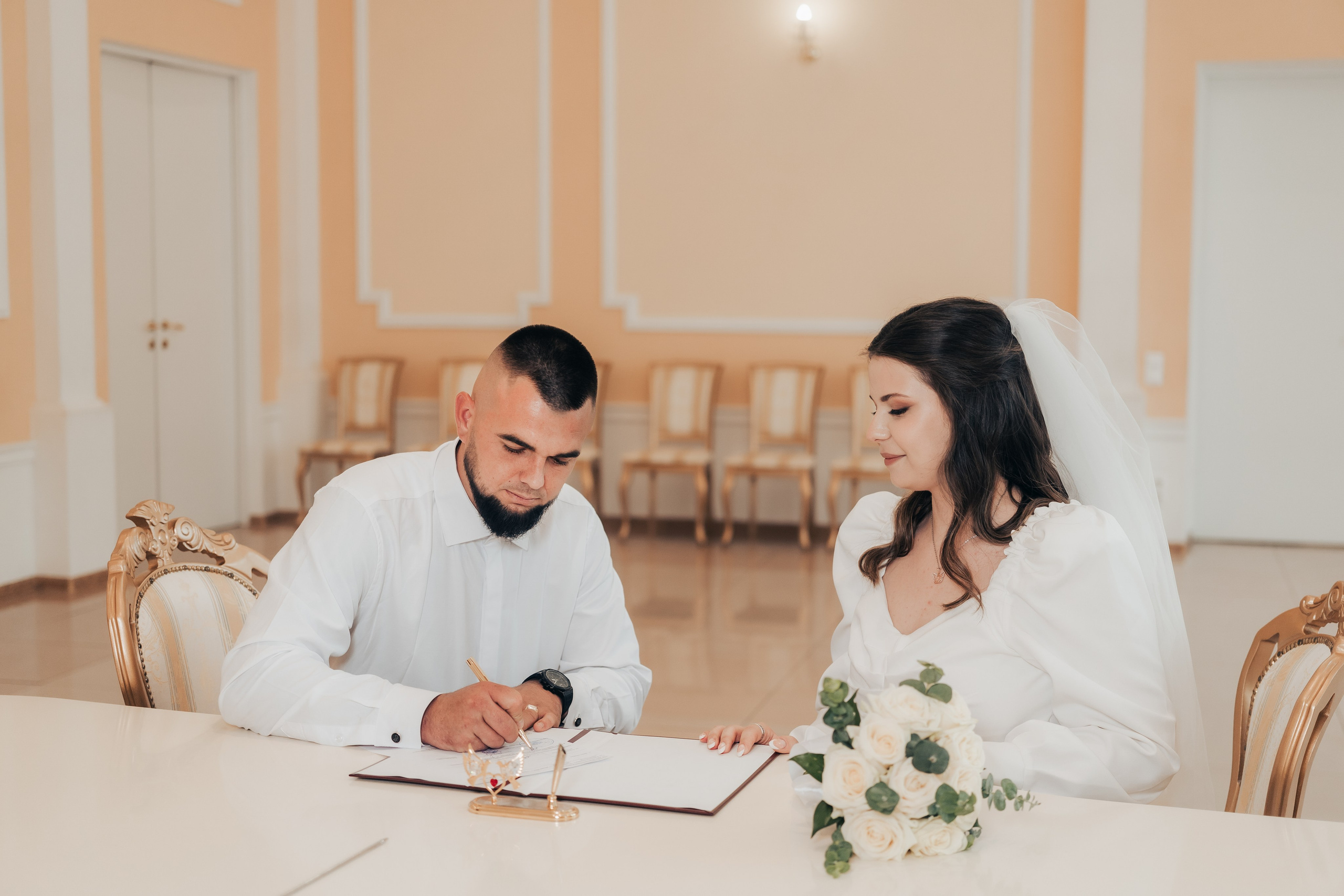Сергей и Далина (ЗАГС). Свадебный фотограф в Можайске и Москве