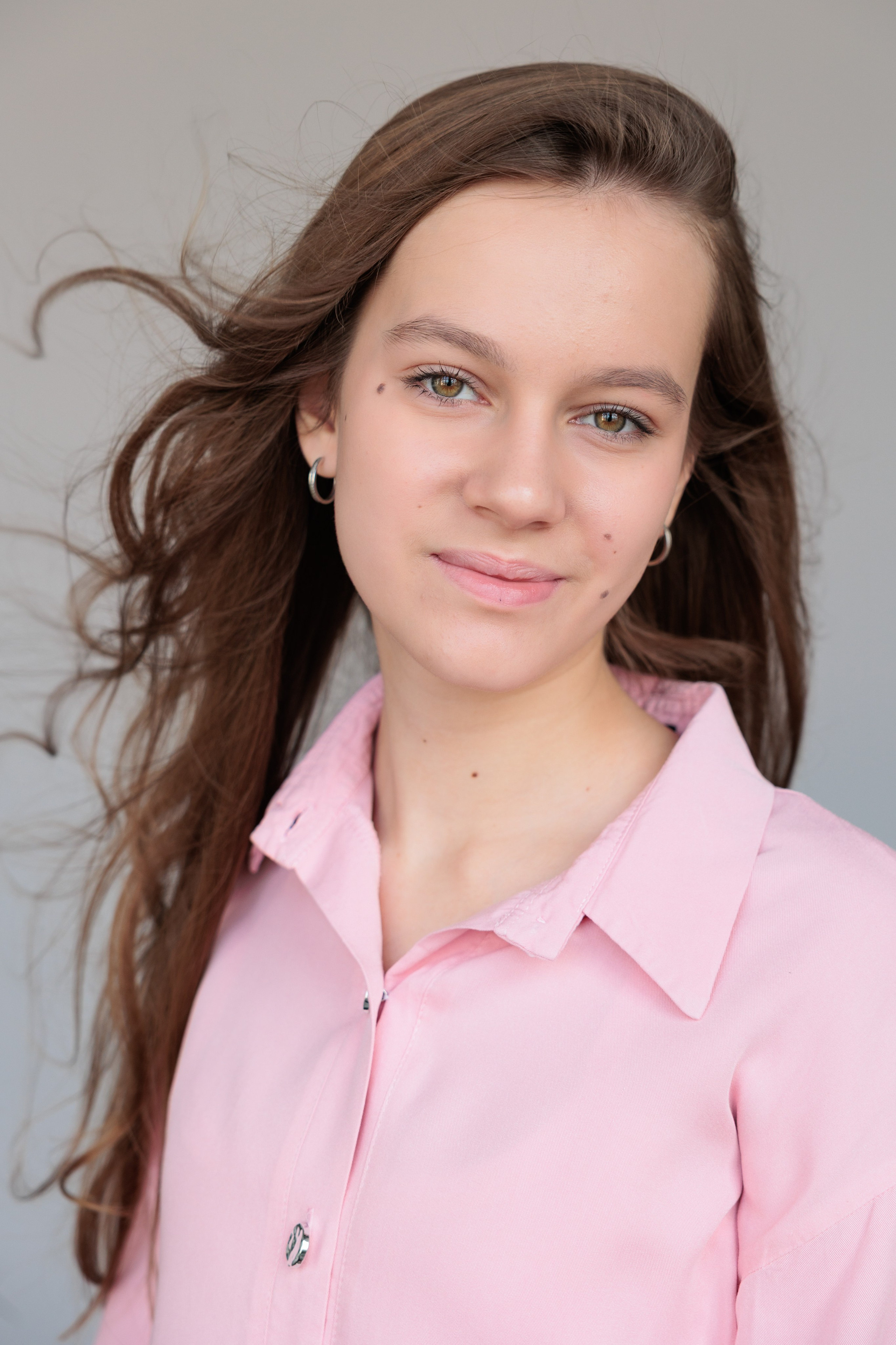 ПОЛИНА. Я фотограф из Москвы к Вашим услугам