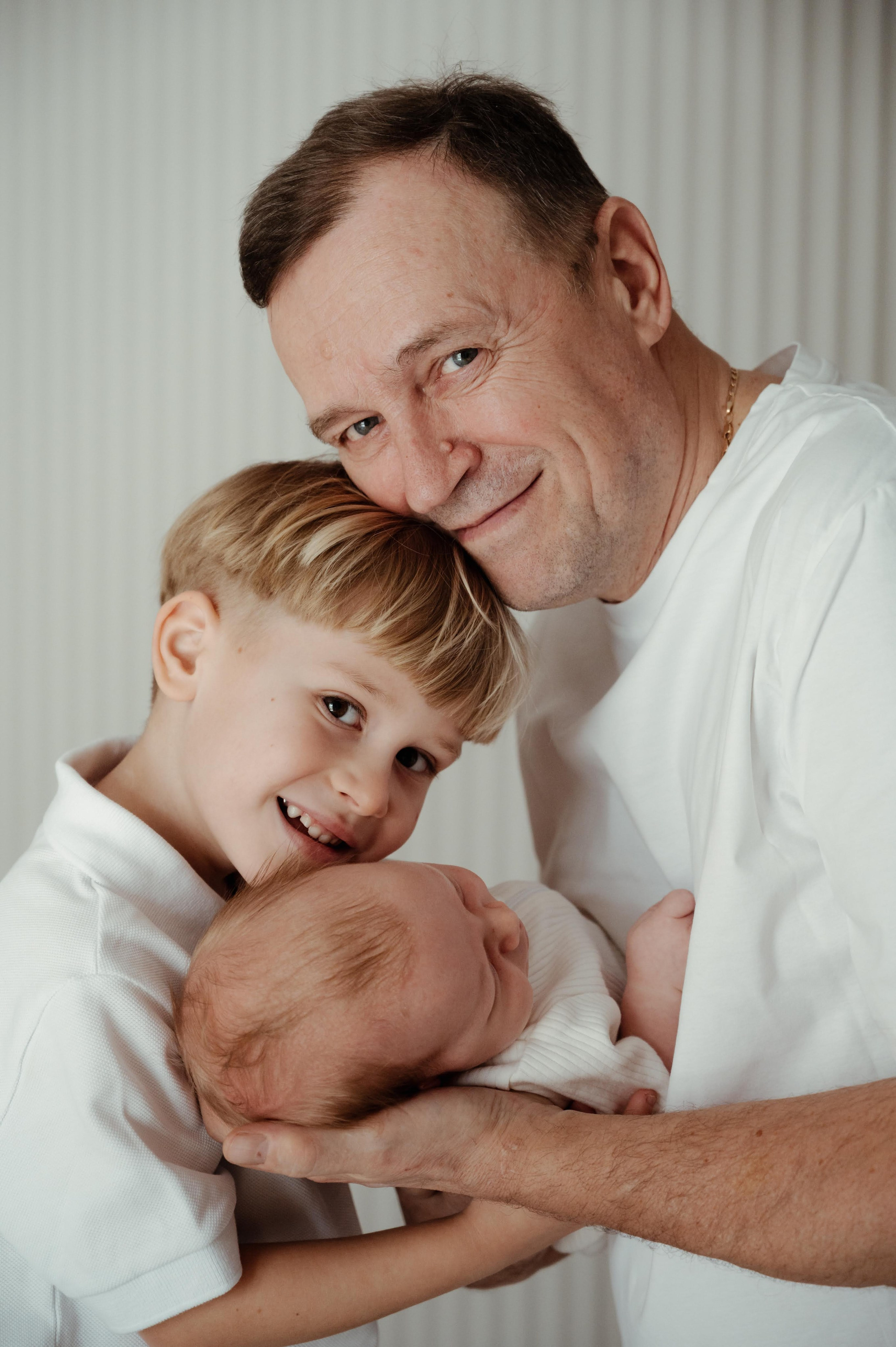 Елена. Профессиональный фотограф беременности в СПБ. Стильные фотосессии беременности в стиле минимализм и классическая фотография