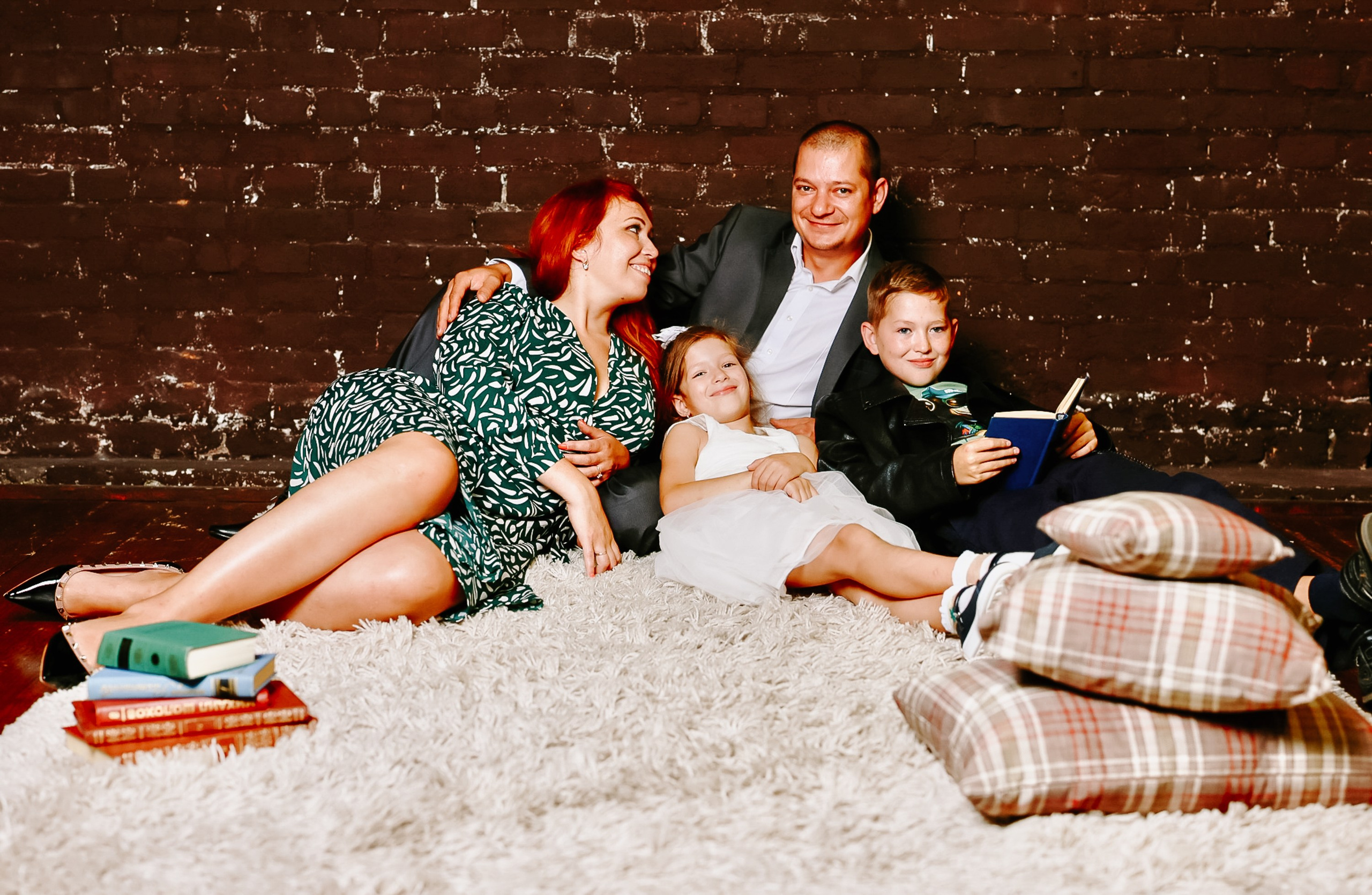 Анна и ее семья. Александра — фотограф в Москве. Портретная съемка. Репортажная съемка. Семейная съемка