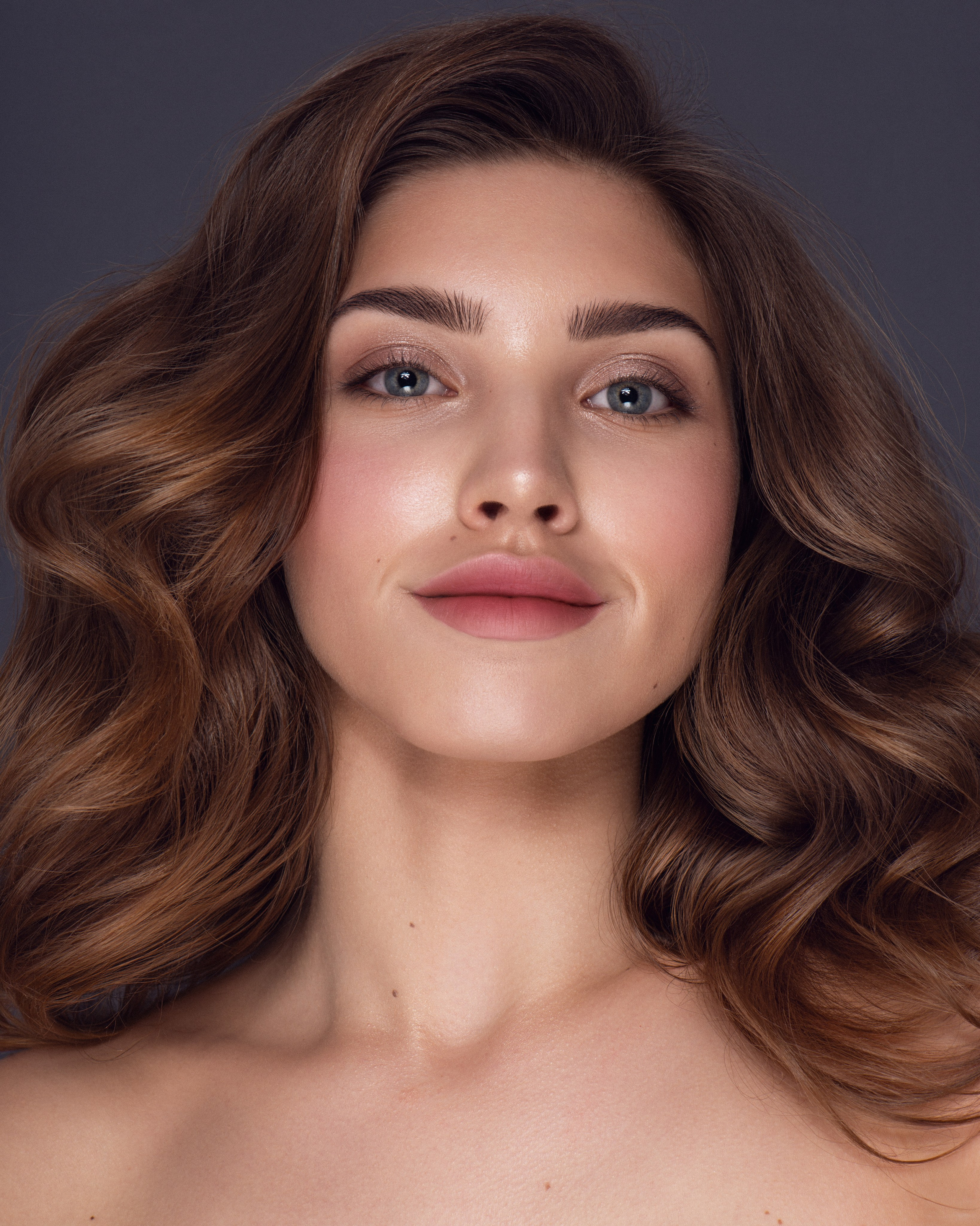 BEFORE / AFTER. Retoucher. Post-production servis