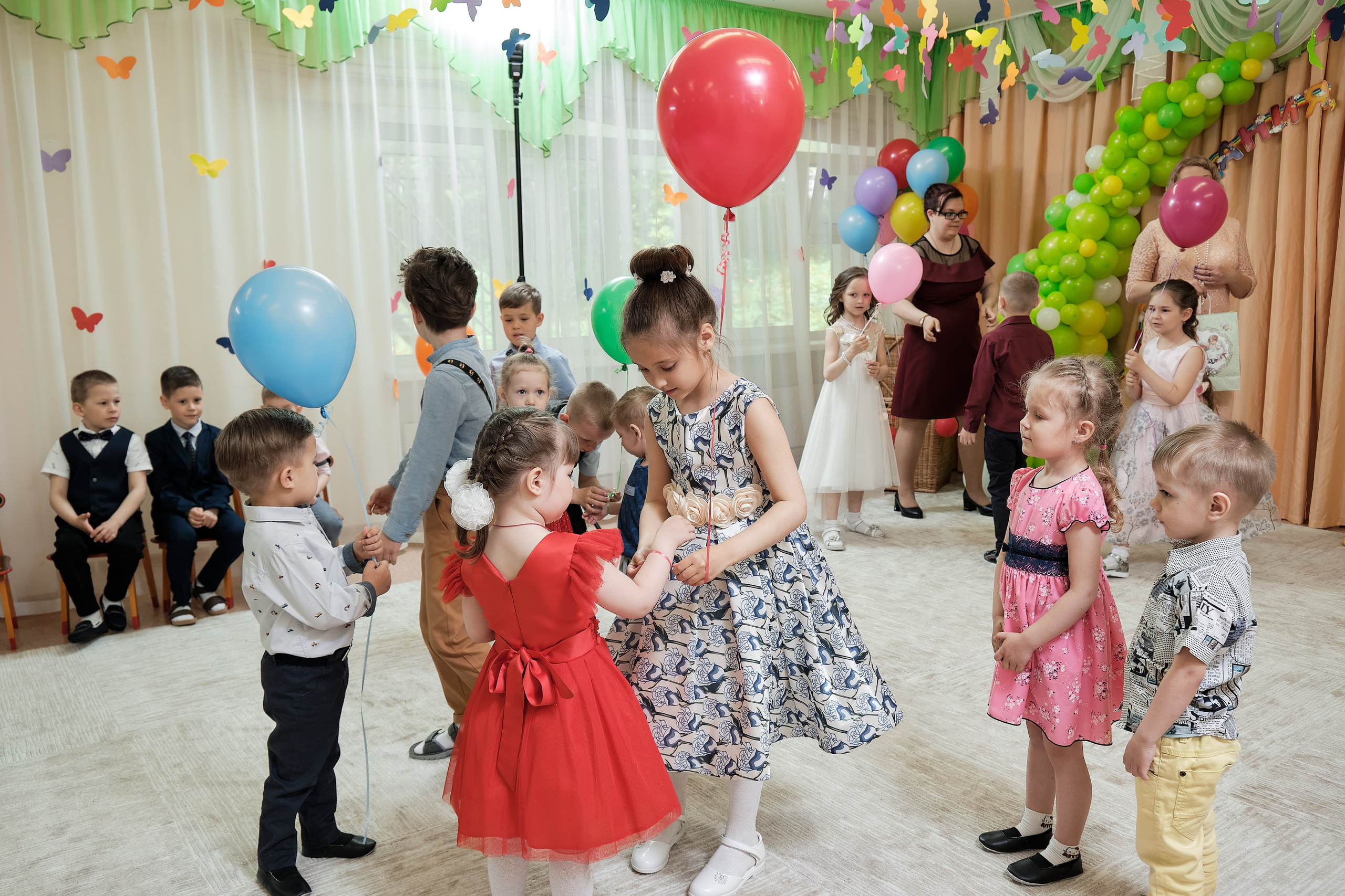 250. Фотограф в Екатеринбурге Наталия Нарышкина, бизнес контент, танец