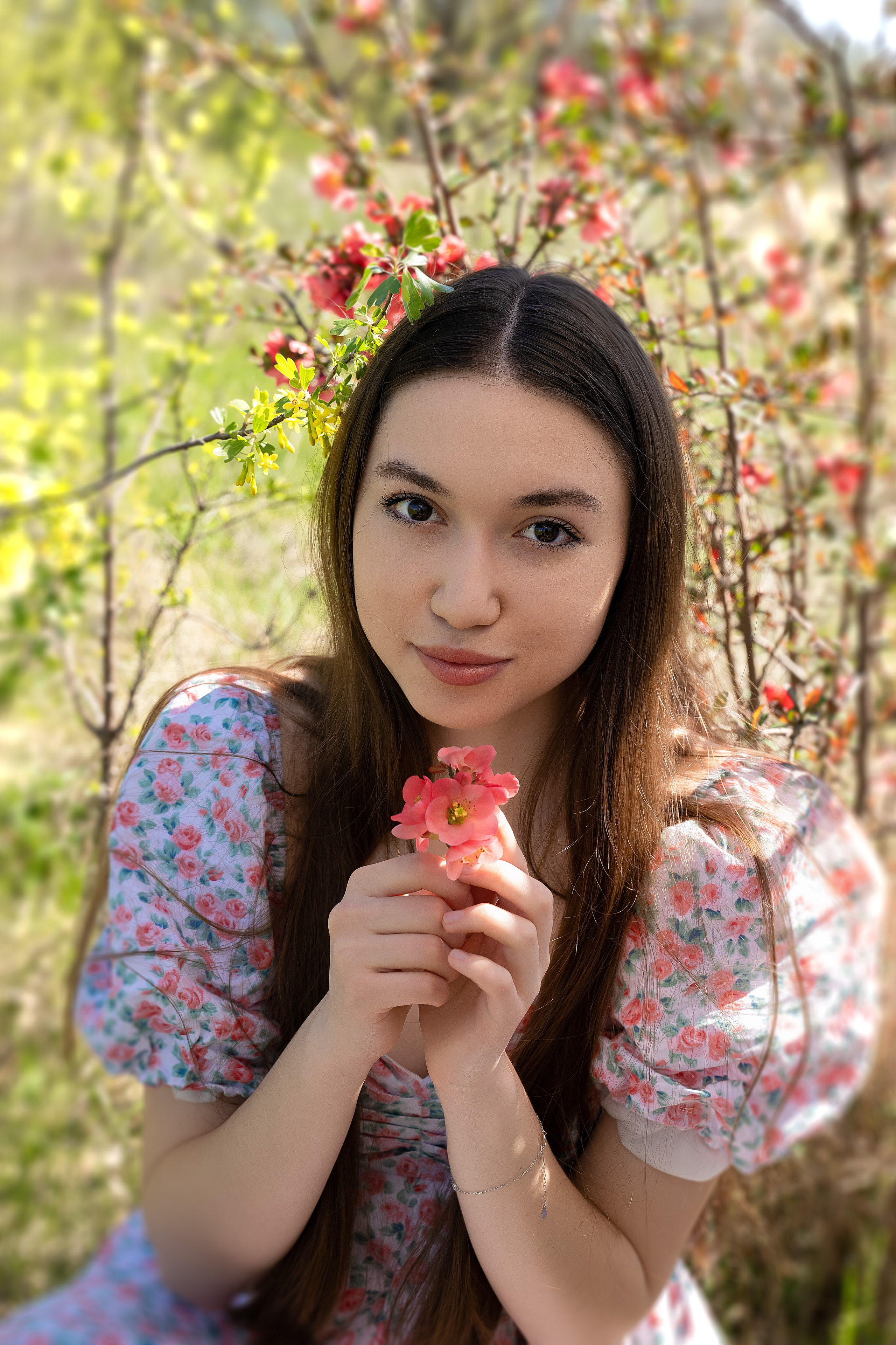 Смешанное цветение и зелень. Главная