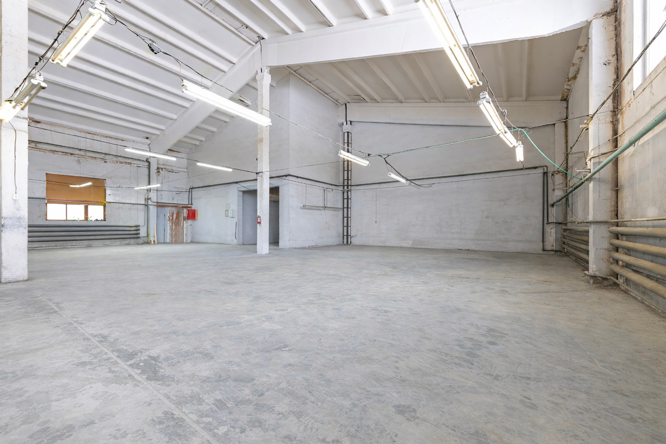 Фотосъемка промышленных, производственных и логистических комплексов. Авиационный фотограф. От прошлого к будущему авиации через фотографию