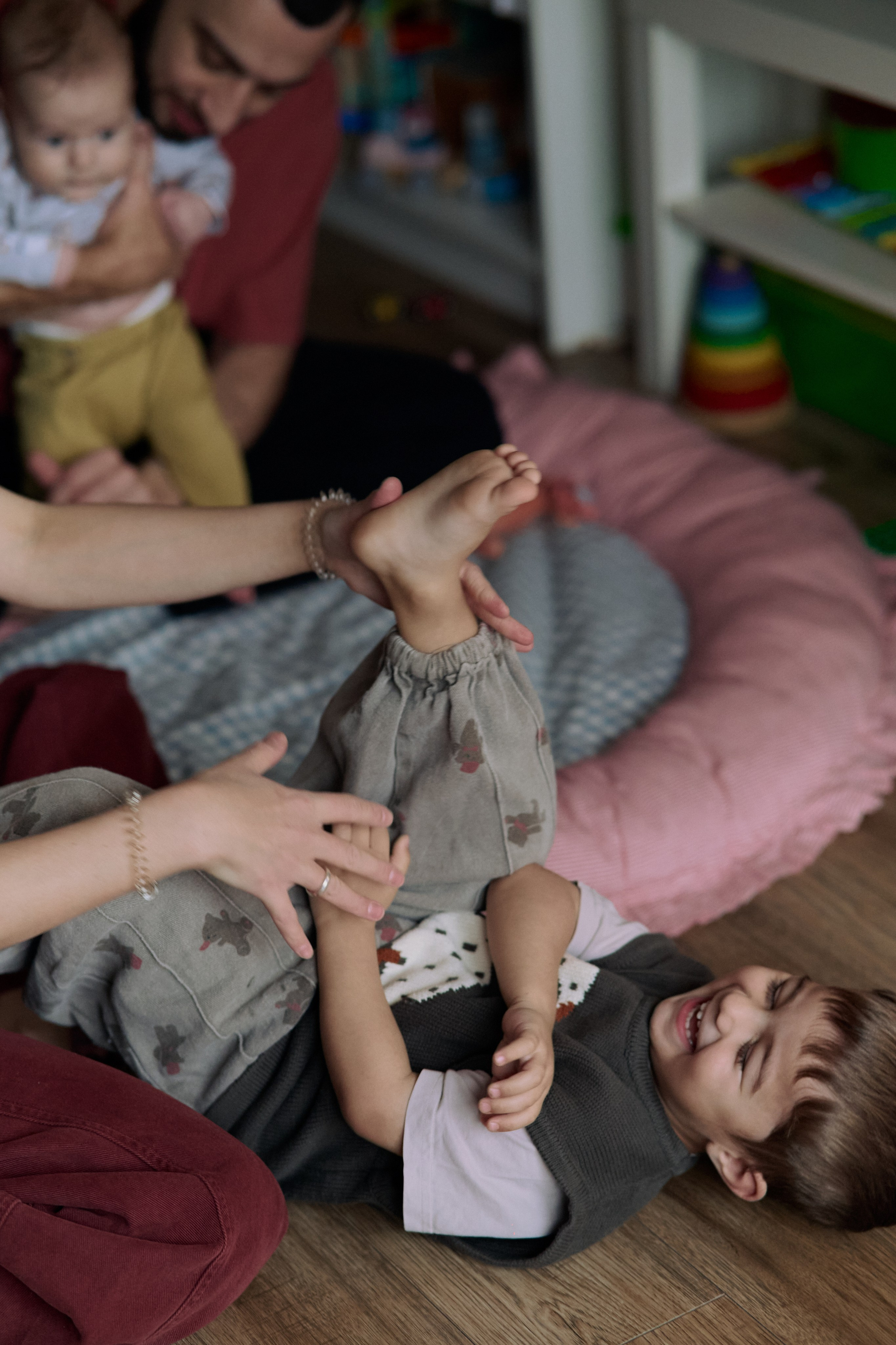 Эмир, Диана, Леон и Амин дома. Семейный и свадебный lifestyle-фотограф в Москве Мария Петрова