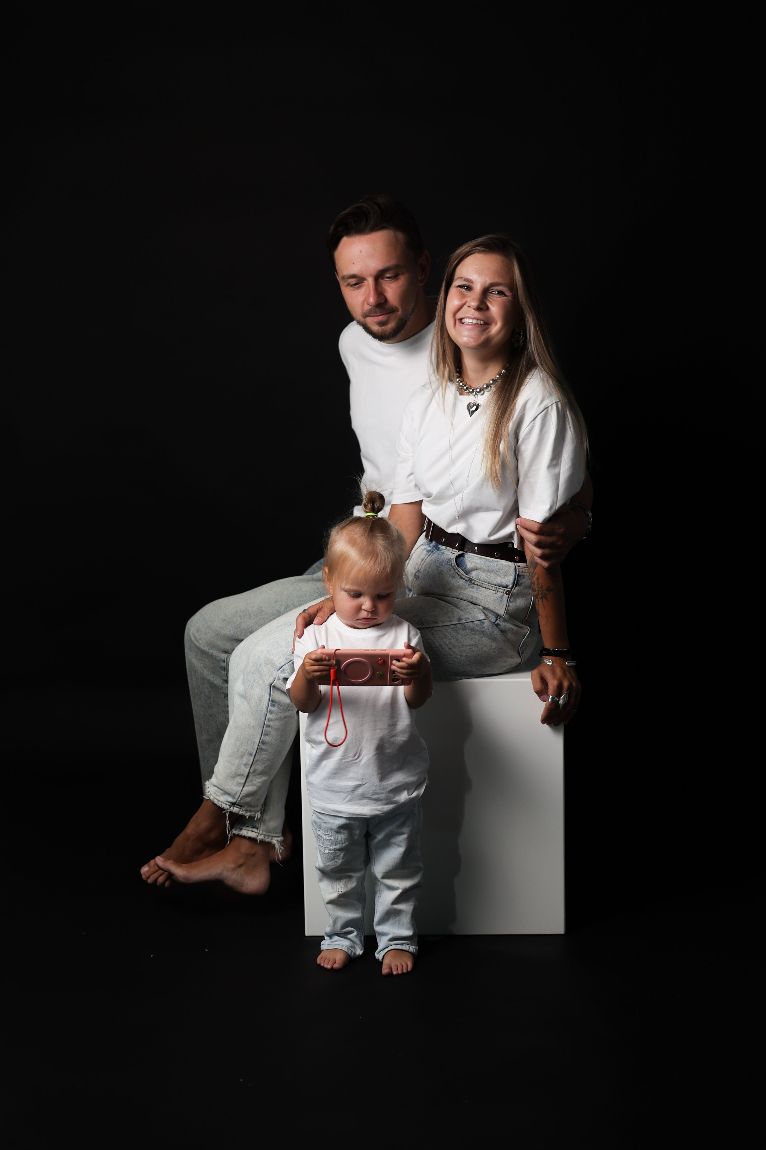 Фотосессия Алены, Алисы и Андрея. Фотограф ANNA GEREIHAN