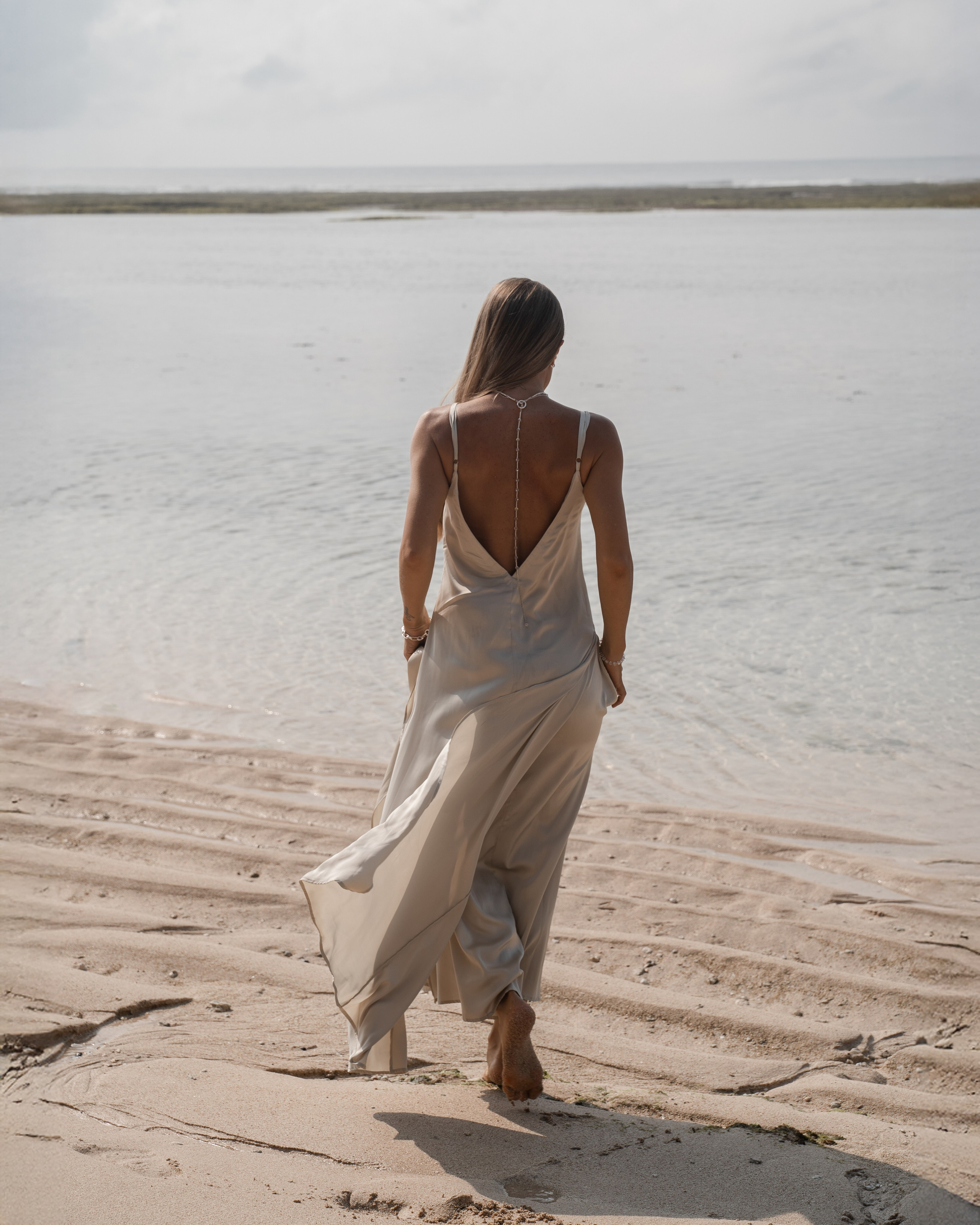 Фотосъёмка для бренда ювелирных украшений на Бали. Женский фотограф Марина Хоняк