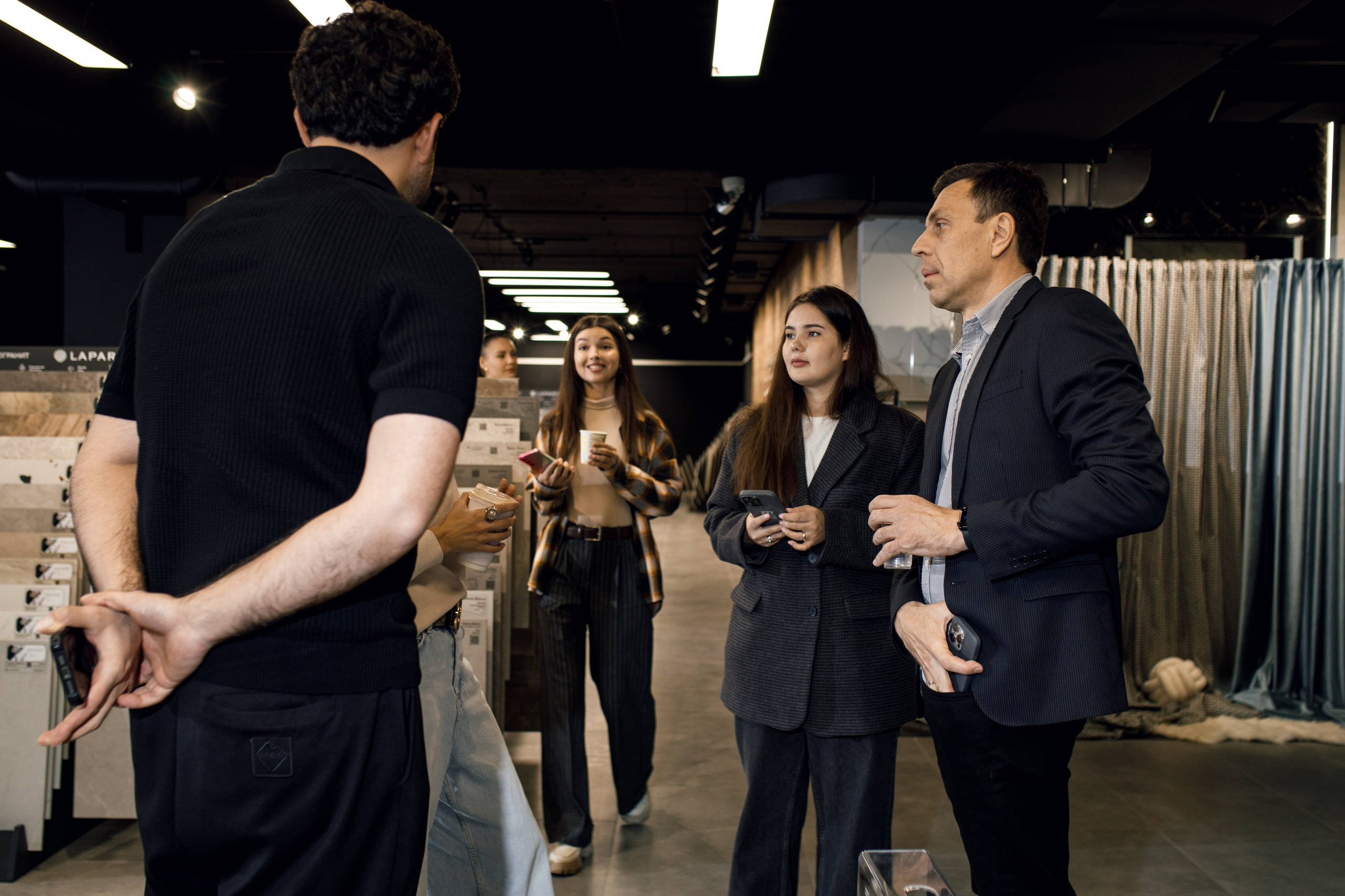 Репортаж. Fashion и контент-фотограф в Москве Антон Попелнуха