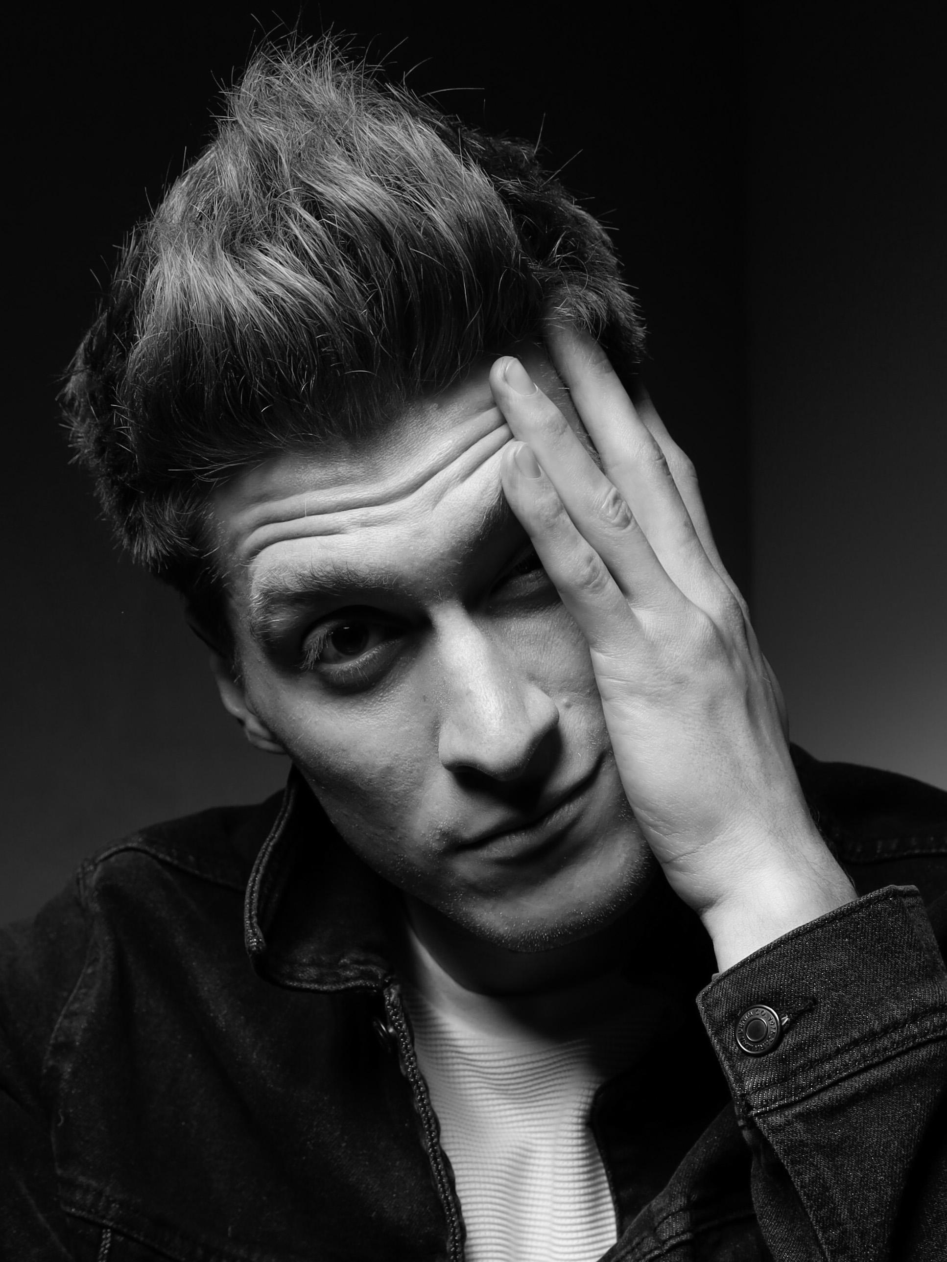 About man. Женский и мужской фотограф в Алматы