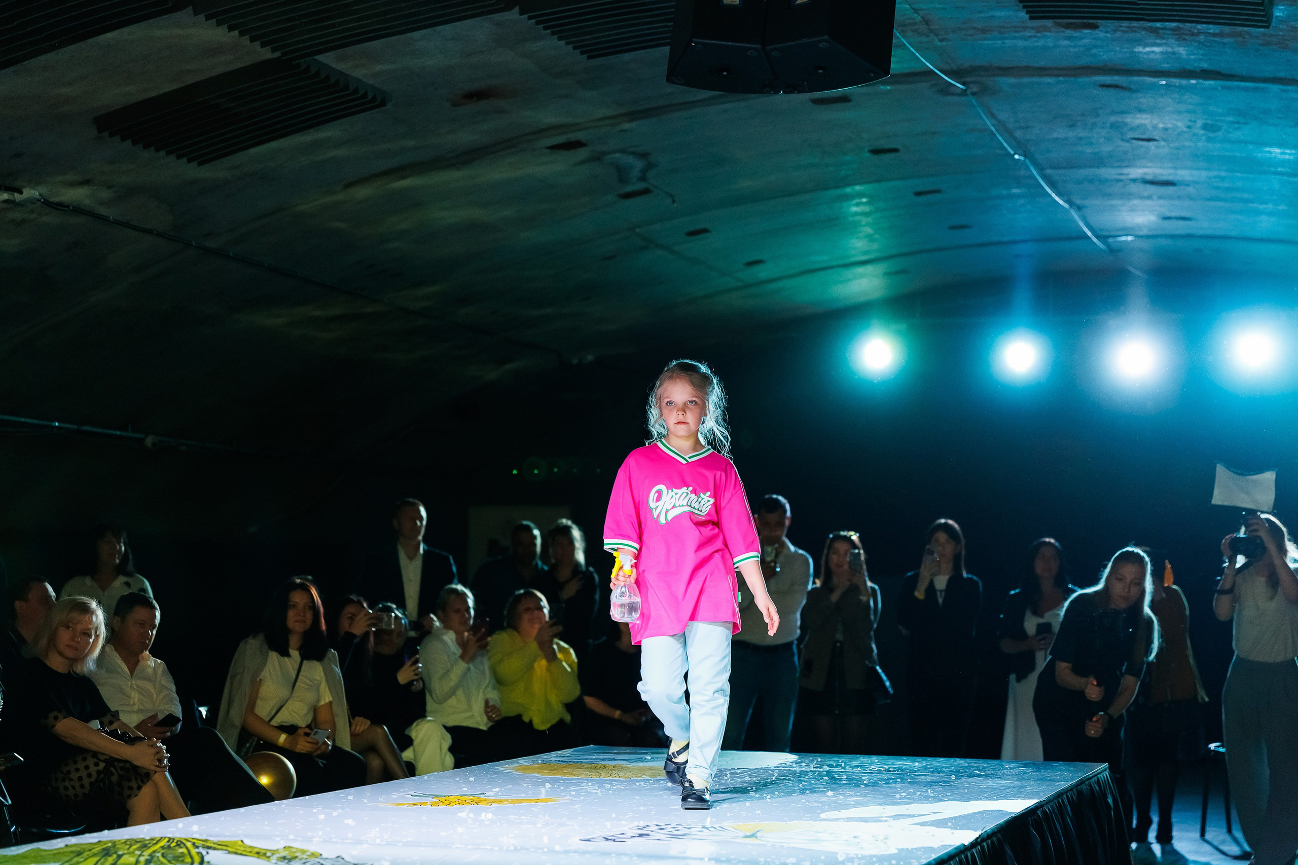 Показ Надежды Шибиной от журнала «Жираf». Фотограф Новосибирск — Наталья Гресь