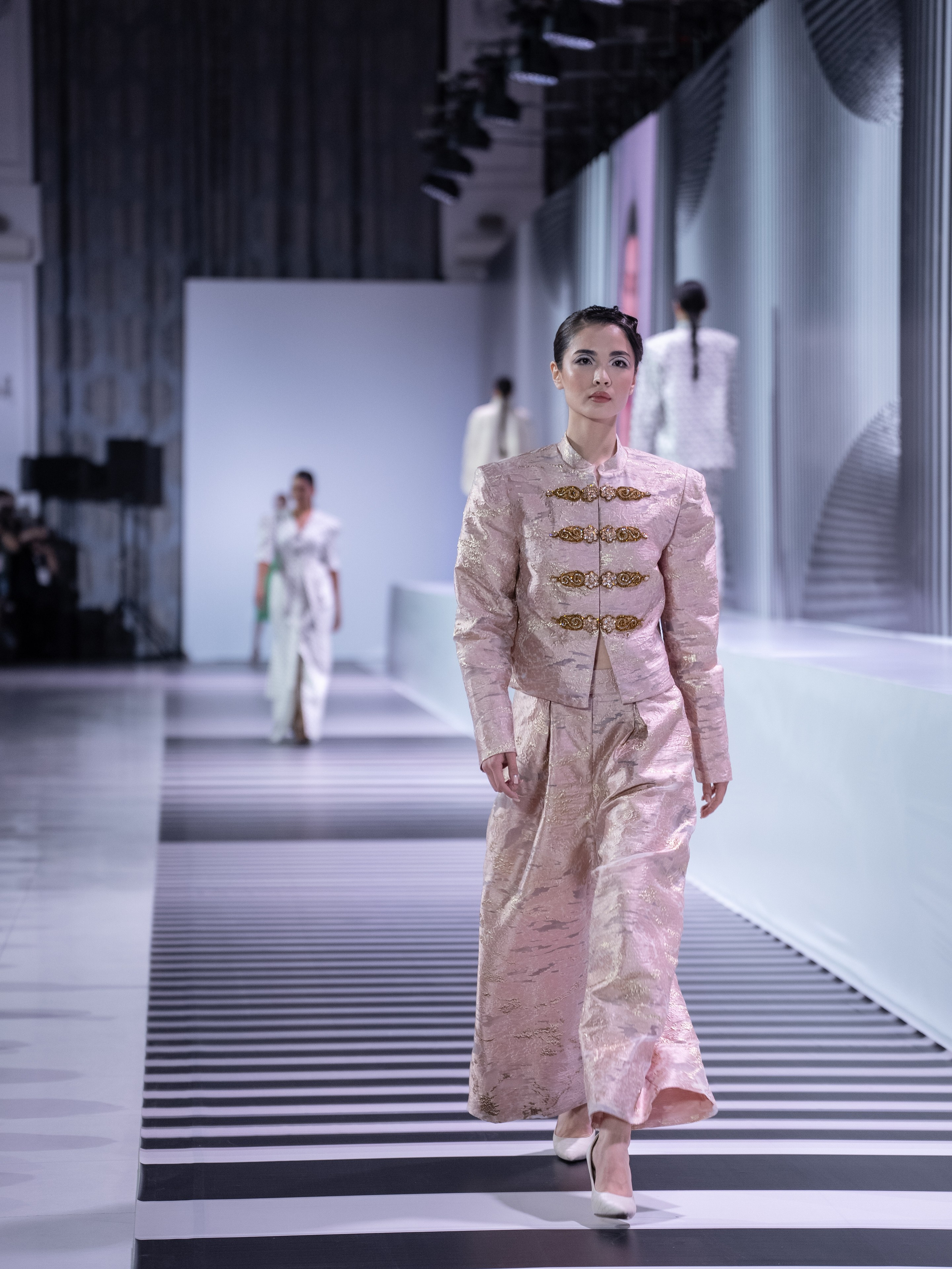 Arunaz. Сайт Алматинского НЮ АРТ, будуар и фэшн фотографа Дениса Карпенко