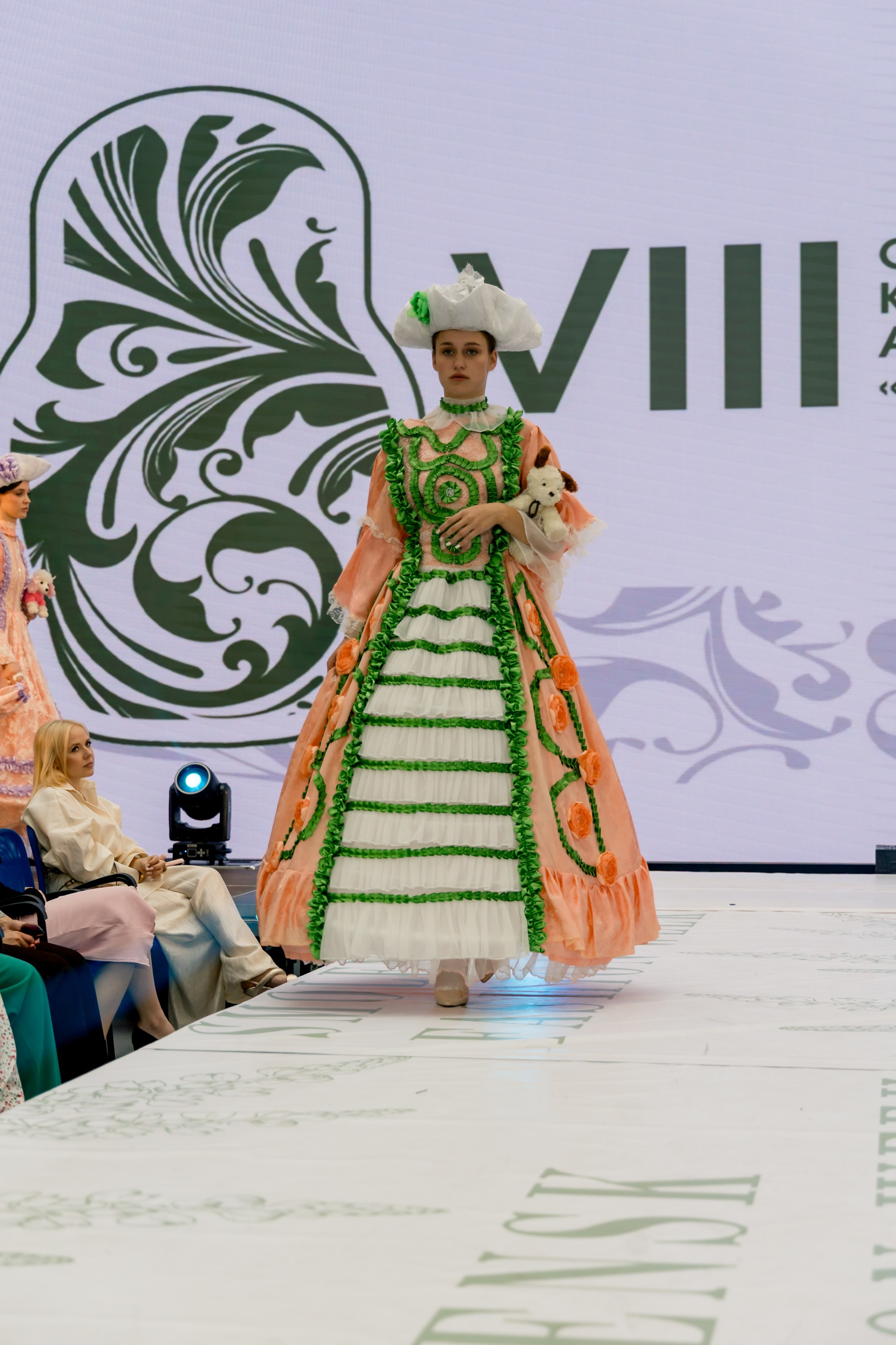 Smolensk Fashion Week 2025_День 2_Смоленская матрешка. Главная