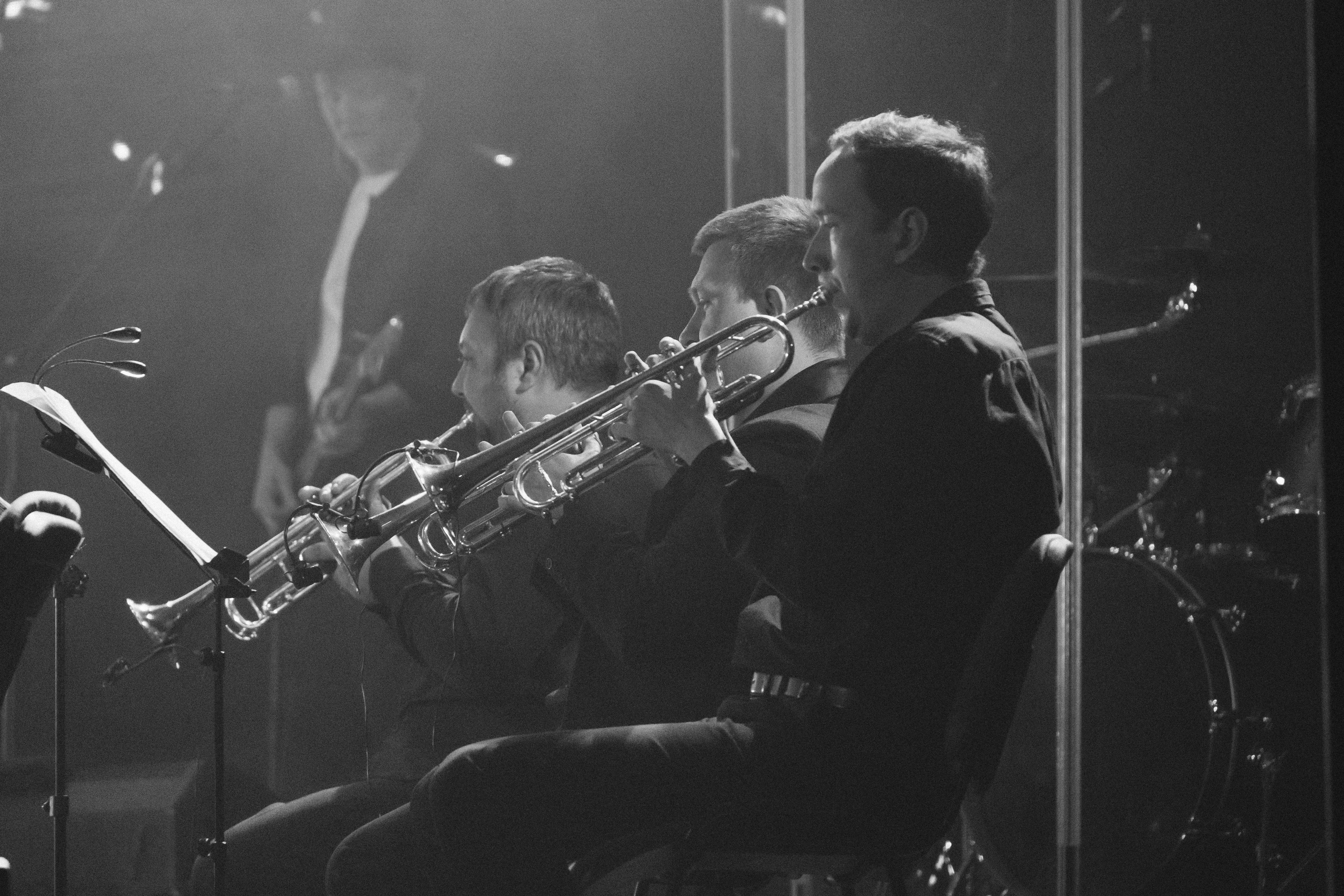 Сергей Бобунец в Красноярске 18.03.26. Фотограф Красноярск съемки лавстори, фотосессия в студии, портретная съемка, творческие фотосессии