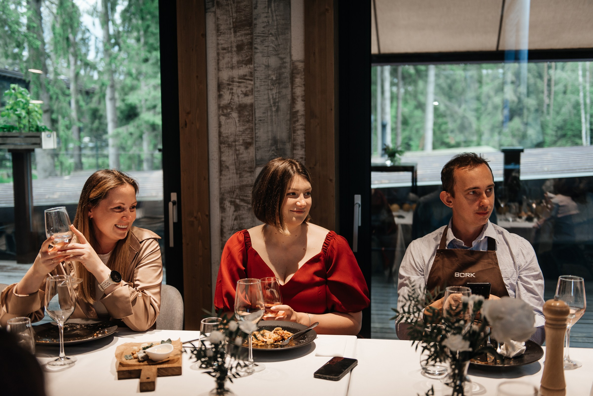 свадебный ужин в ресторане Чаща в Охта парке