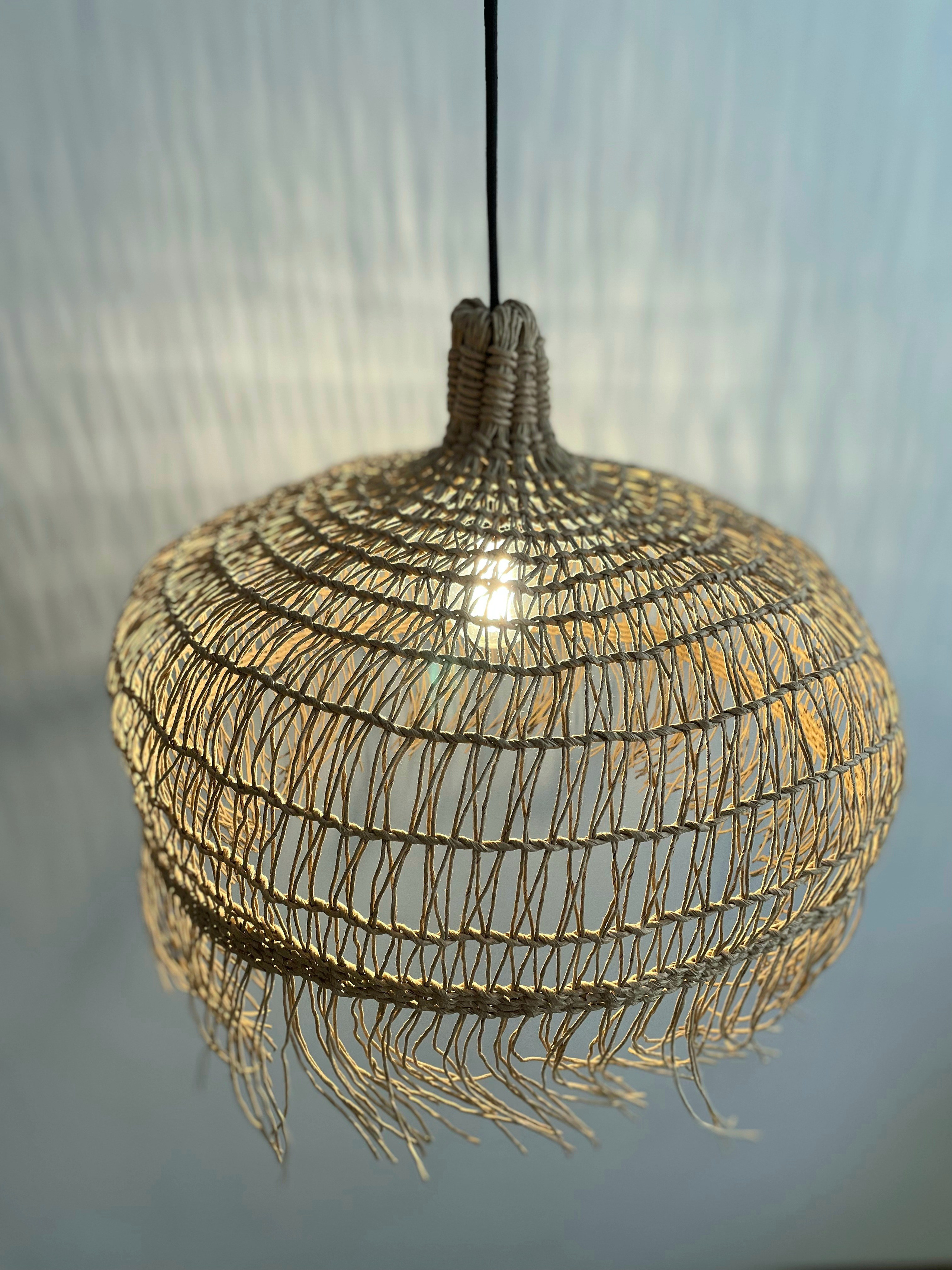 Подвесные абажуры. Светильники ручной работы на заказ