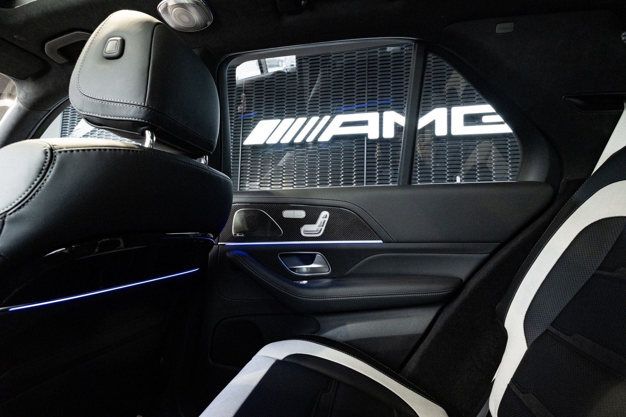 Рекламная съемка автомобилей. Автоспортивный бренд фотограф в Москве — Виктория Логинова