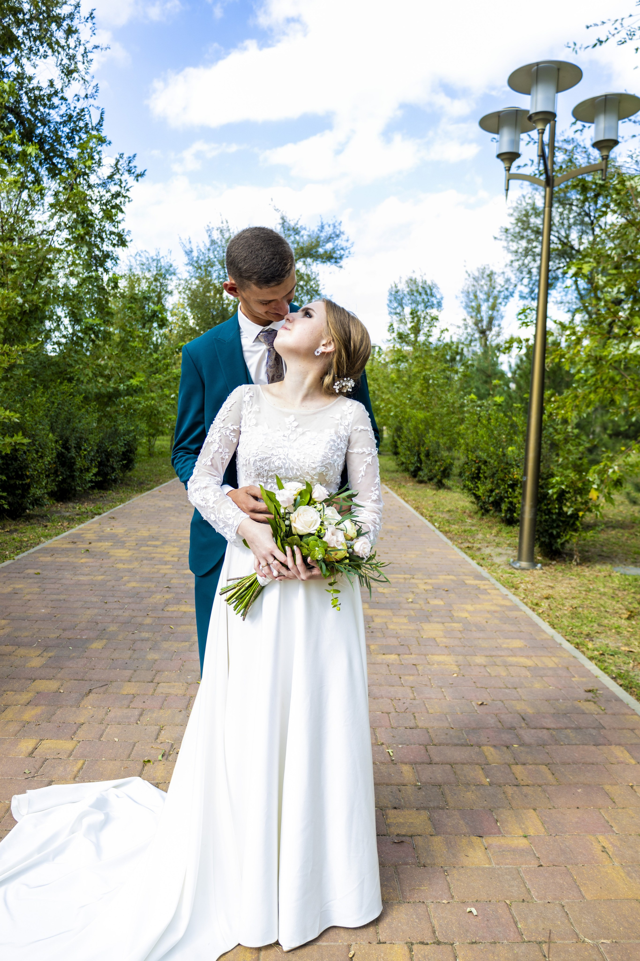 Максим и Екатерина. Свадебная прогулка по Ростову-на-Дону. Свадебный фотограф ростовская область