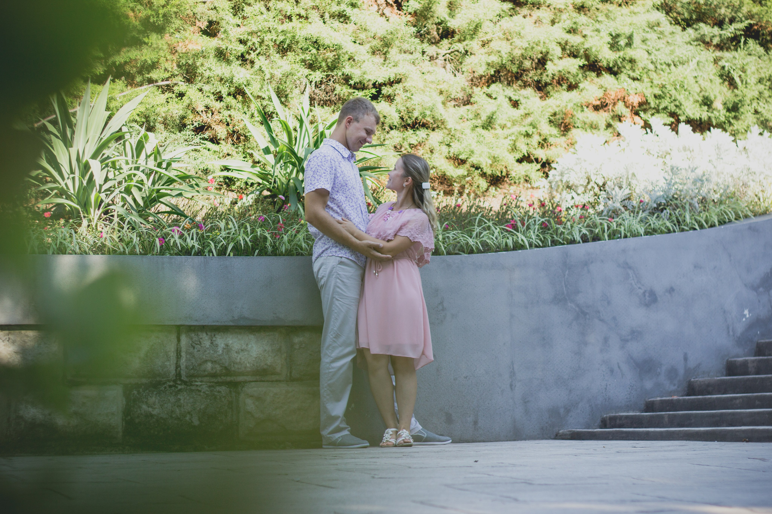 Семейная фотосессия в парке. Фотограф в Сочи Тиунова Маргарита и Тиунов Евгений