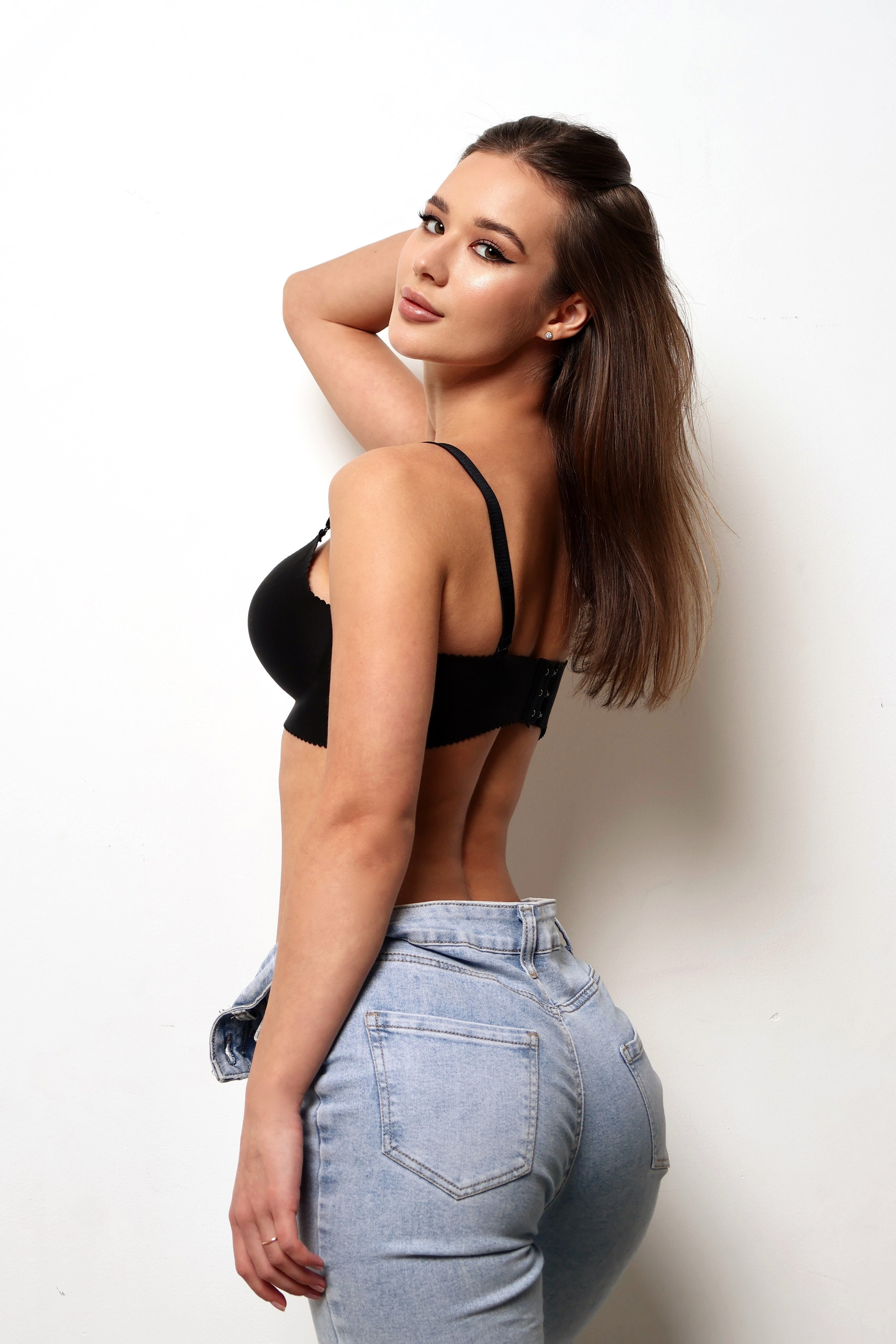 Модельные тесты. Glow Models