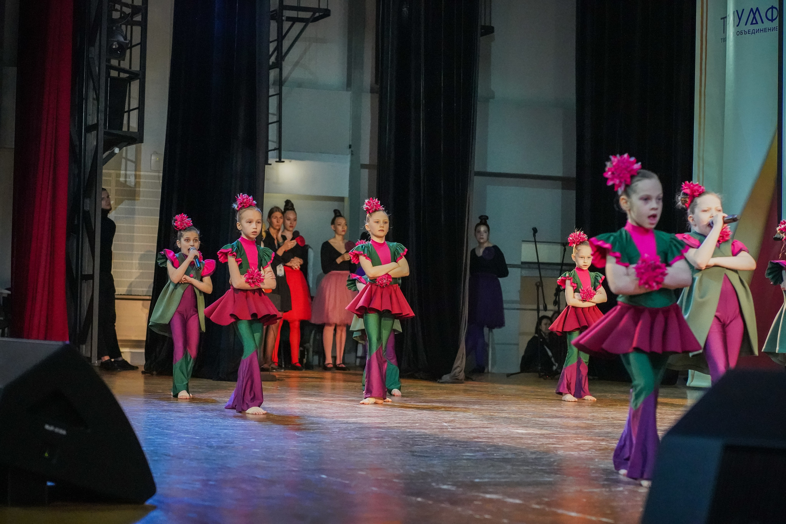 Эстрадная школа. Семейный и детский фотограф в Москве (Тинао) Галкина Алевтина