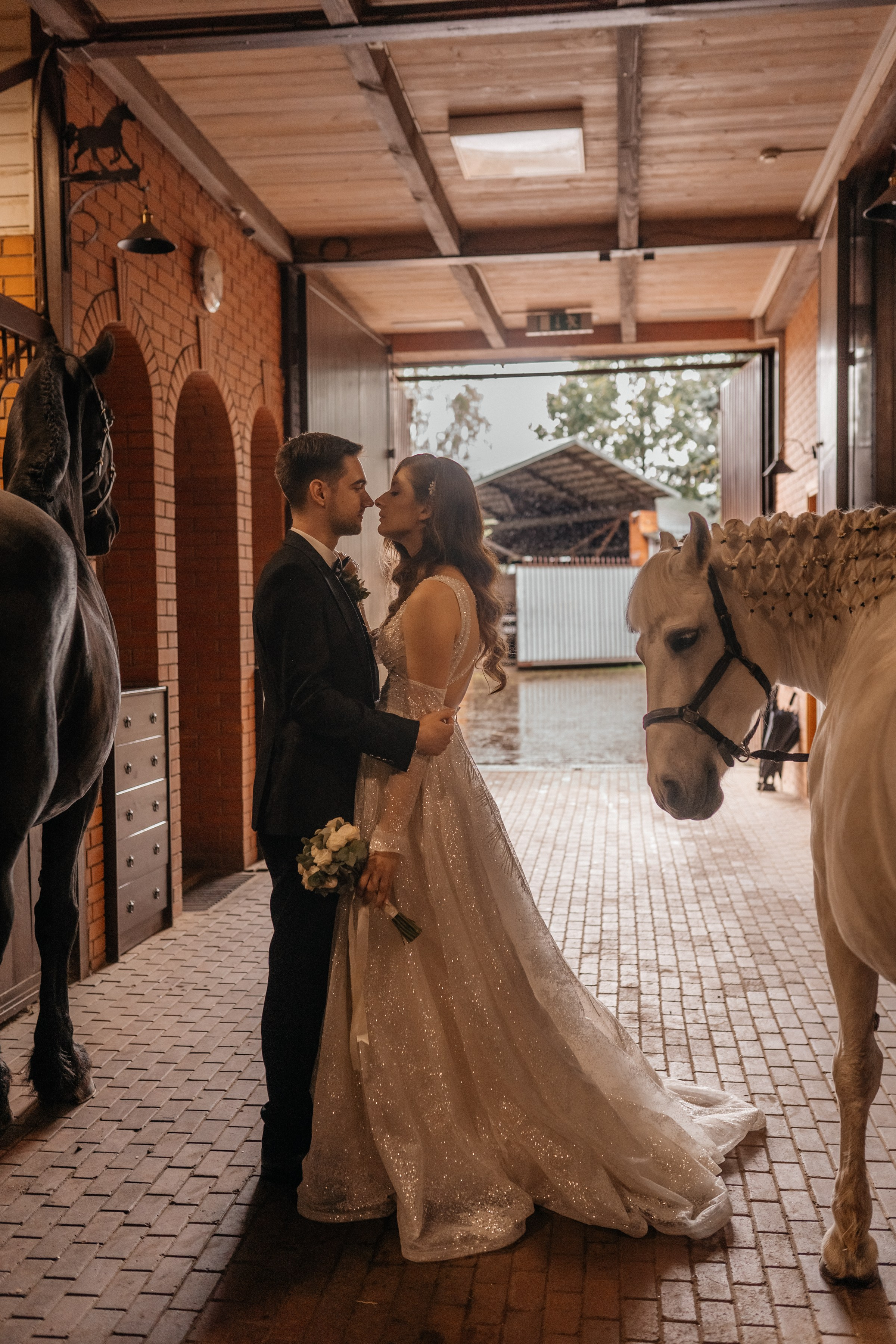 Fewhorses «Рыцарская свадьба». Семейный и свадебный фотограф в Москве Виктория Махова