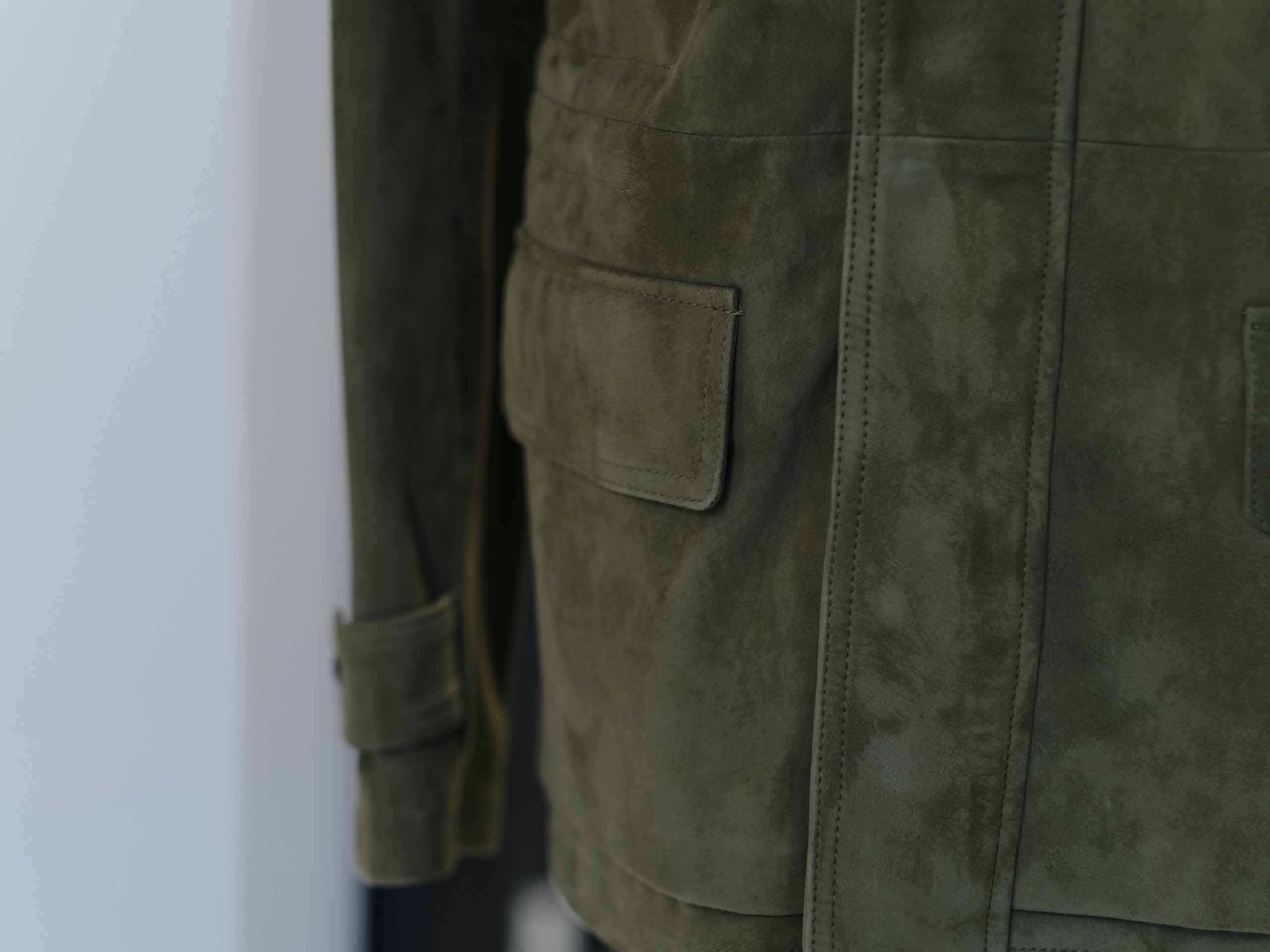 Фотографии луков и витрин Cesare Attolini Moscow весна 2019. Nikolay Samara — Portrait, Lifestyle, Event & Work and Sport Photography in Bratislava