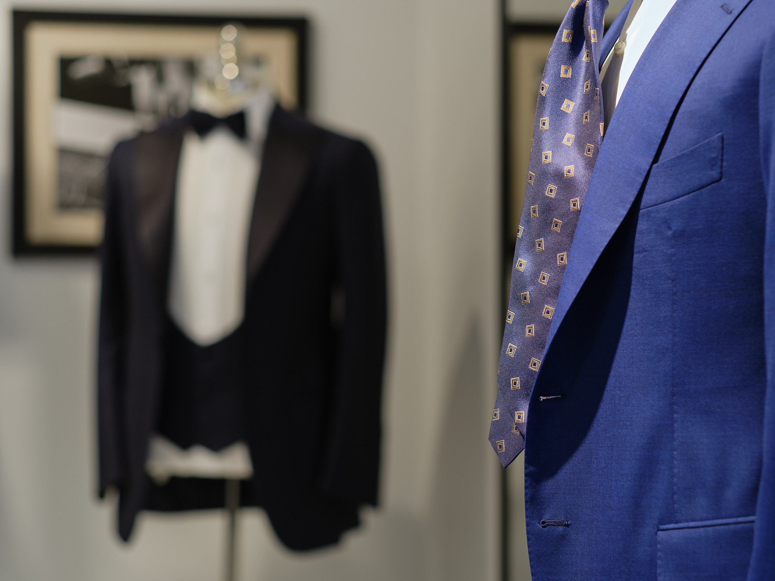 Фотографии луков и витрин Cesare Attolini Moscow весна 2019. Nikolay Samara — Portrait, Lifestyle, Event & Work and Sport Photography in Bratislava