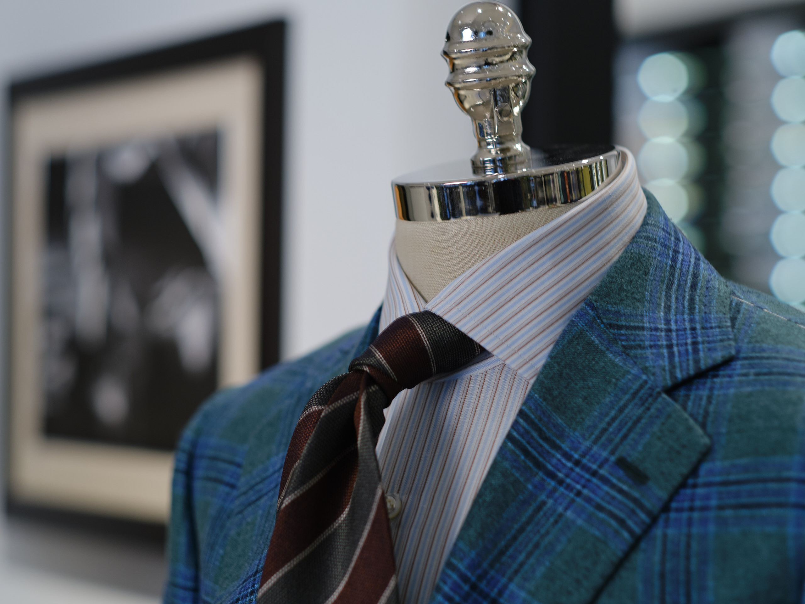 Фотографии луков и витрин Cesare Attolini Moscow весна 2019. Nikolay Samara — Portrait, Lifestyle, Event & Work and Sport Photography in Bratislava