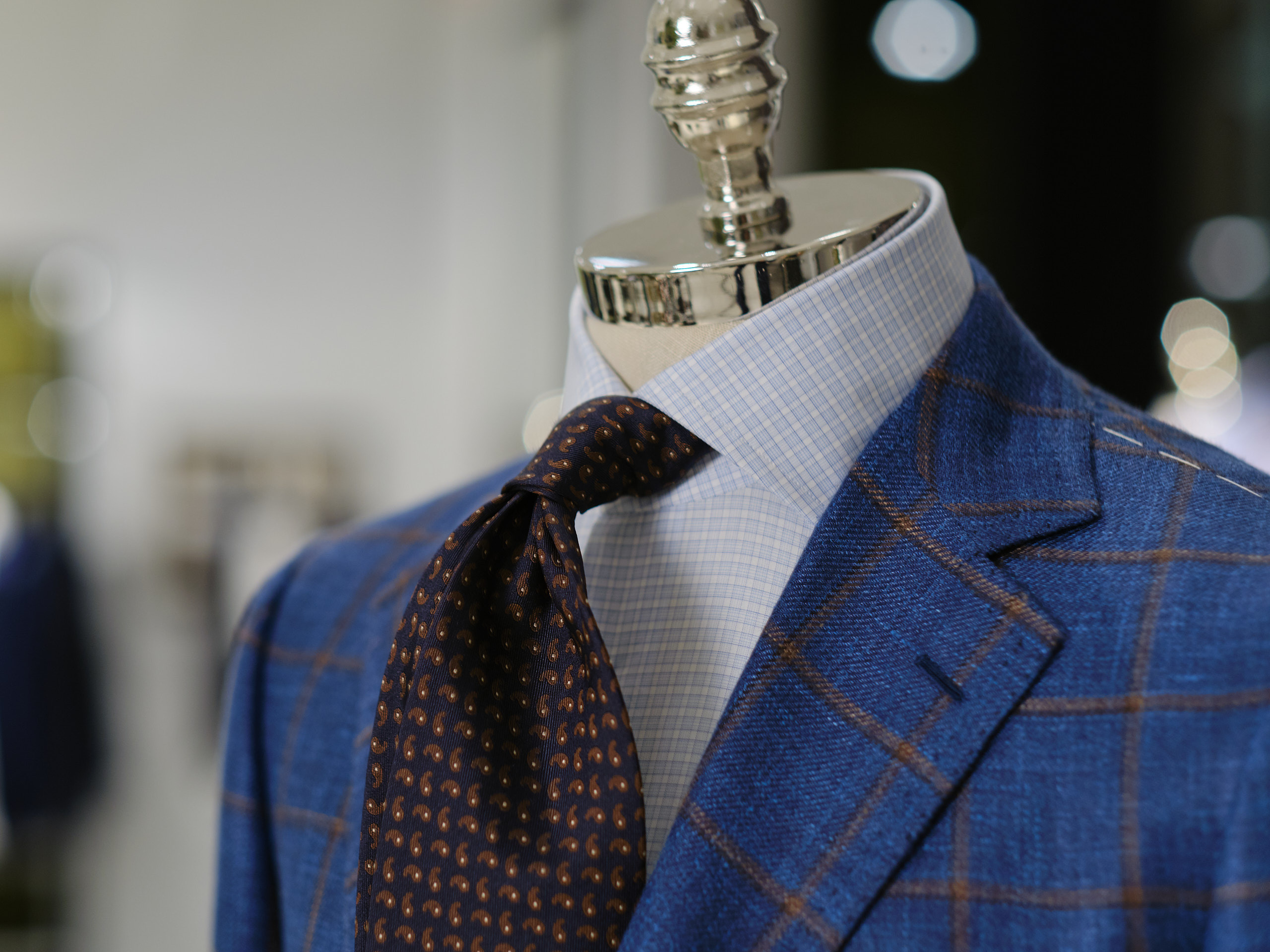 Фотографии луков и витрин Cesare Attolini Moscow весна 2019. Nikolay Samara — Portrait, Lifestyle, Event & Work and Sport Photography in Bratislava