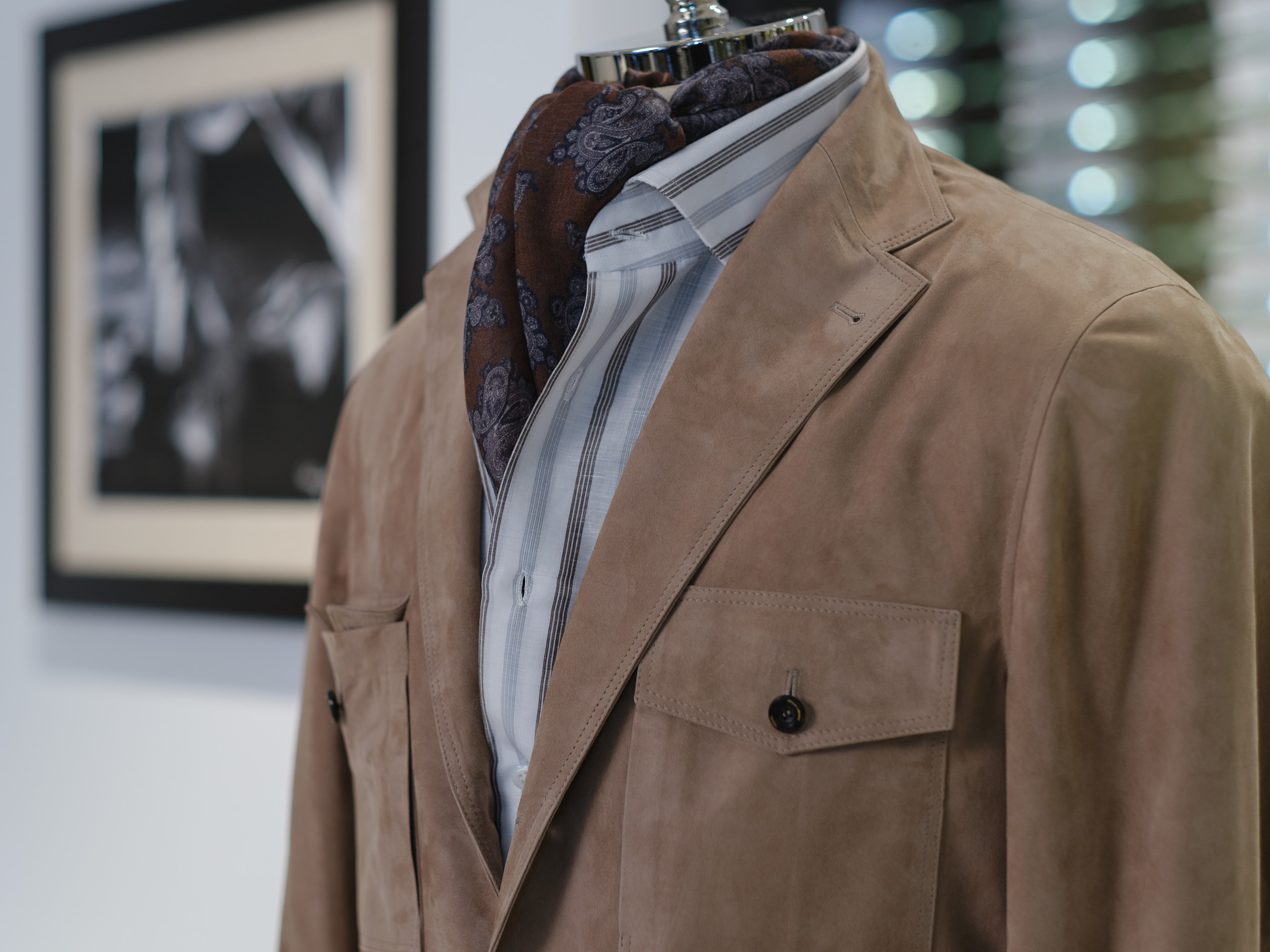 Фотографии луков и витрин Cesare Attolini Moscow весна 2019. Nikolay Samara — Portrait, Lifestyle, Event & Work and Sport Photography in Bratislava